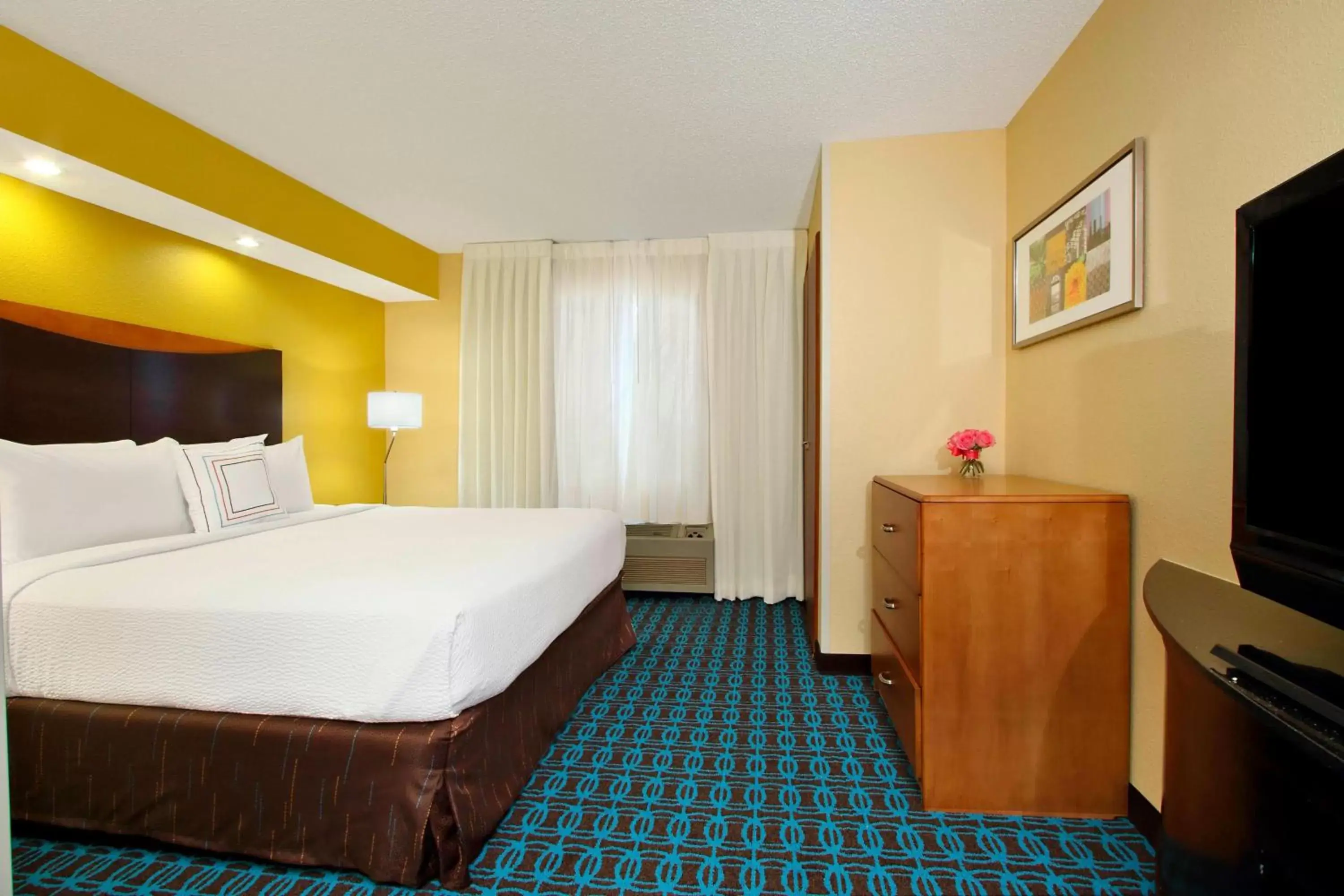 Photo of the whole room, Bed in Fairfield Inn & Suites Colorado Springs South