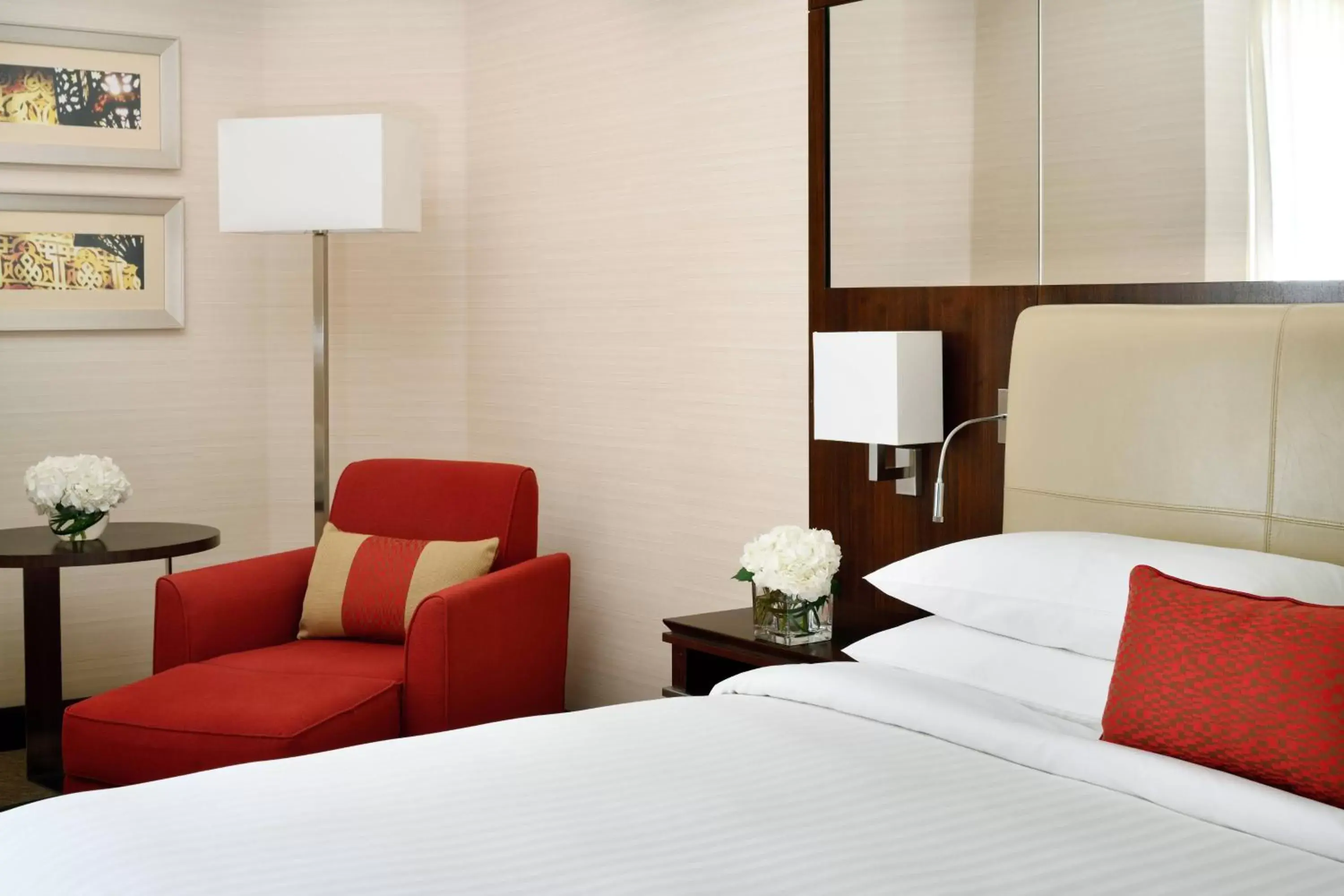 Bedroom, Bed in Riyadh Marriott Hotel