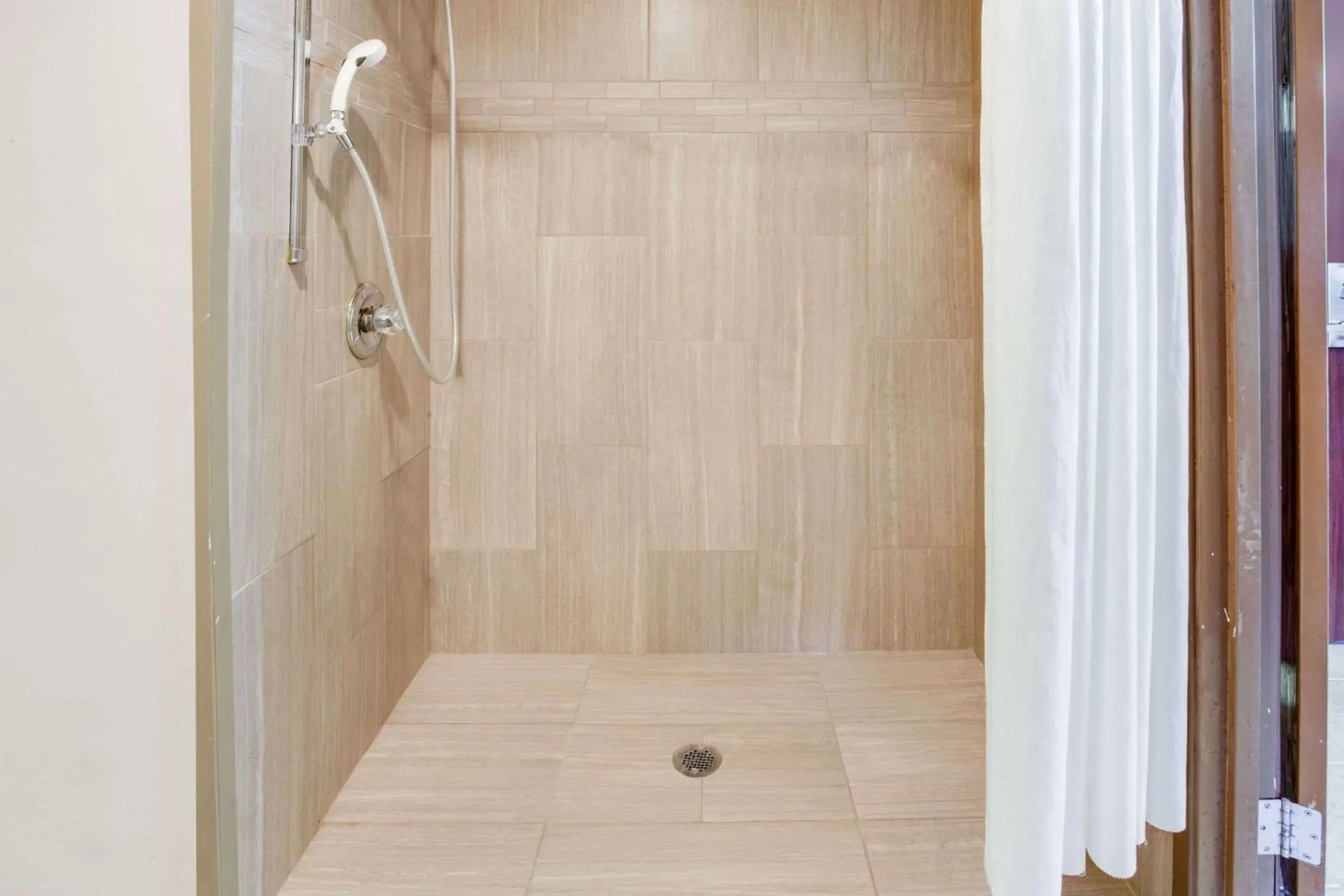 Bathroom in Baymont by Wyndham Kalamazoo West Bathroom in Baymont by Wyndham Kalamazoo West