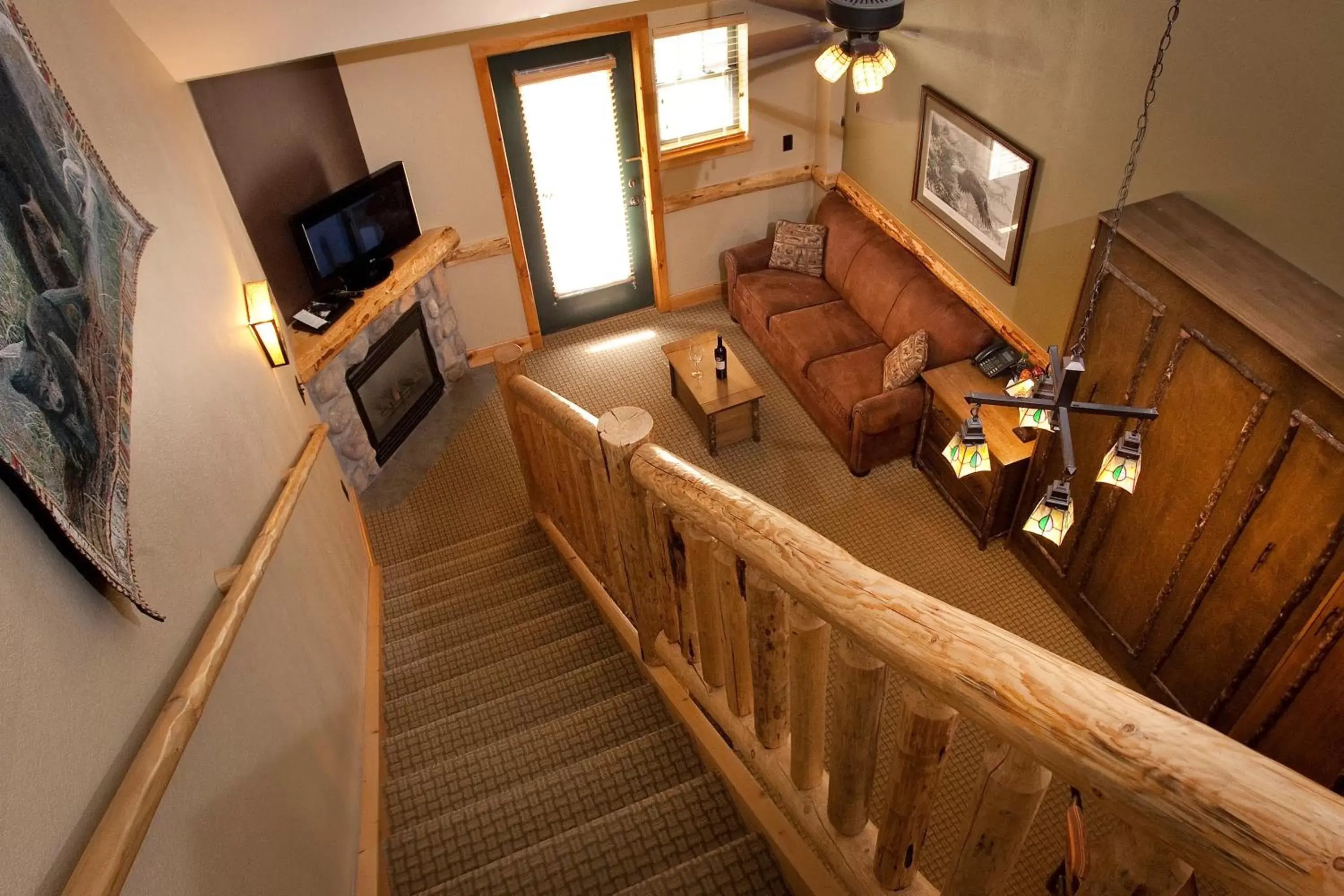 Loft in Hope Lake Lodge & Indoor Waterpark