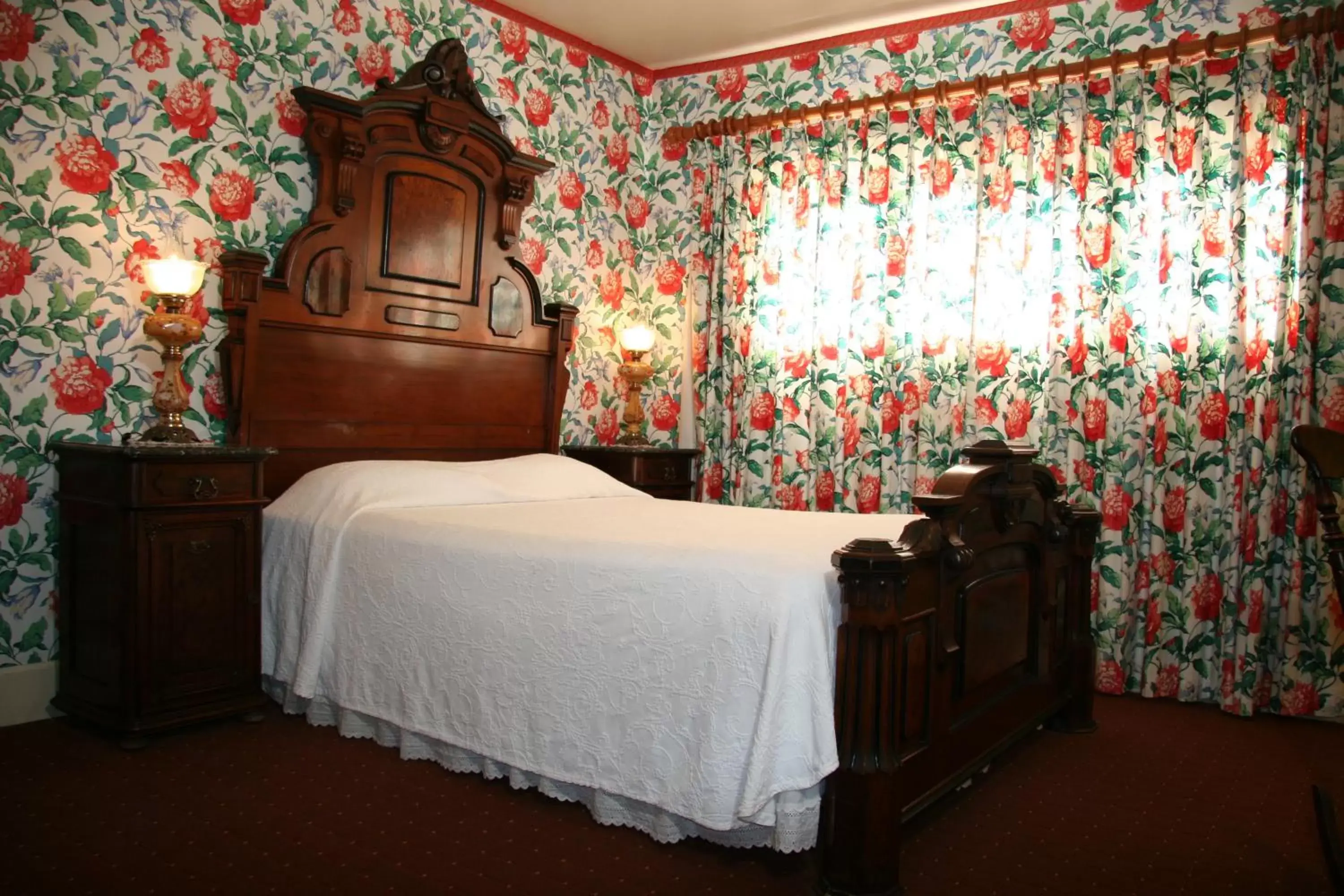 Bed in Martine Inn