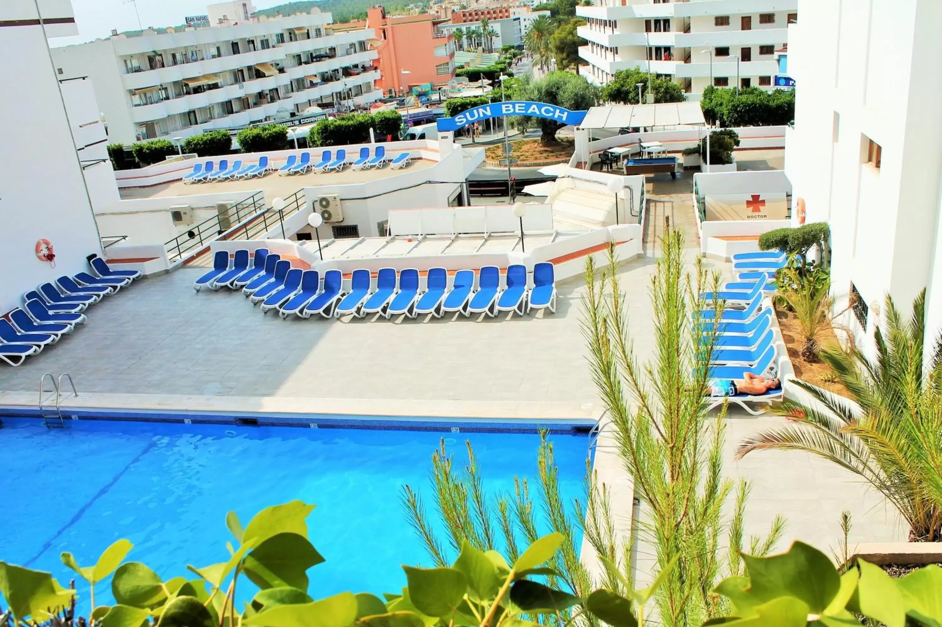 Area and facilities, Pool View in Sun Beach