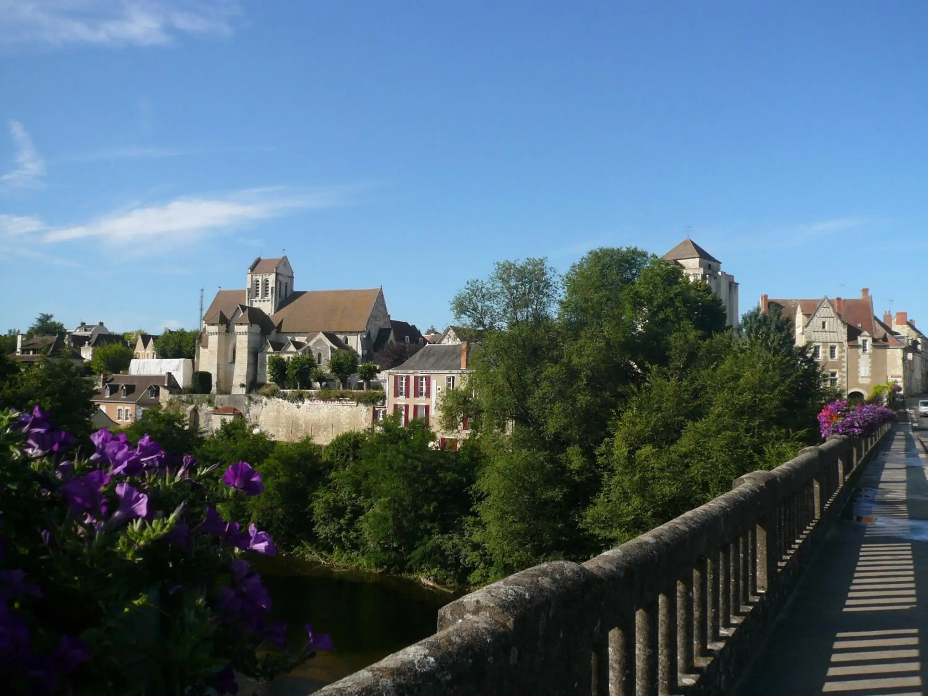 River view in Logis Les Loges du Parc