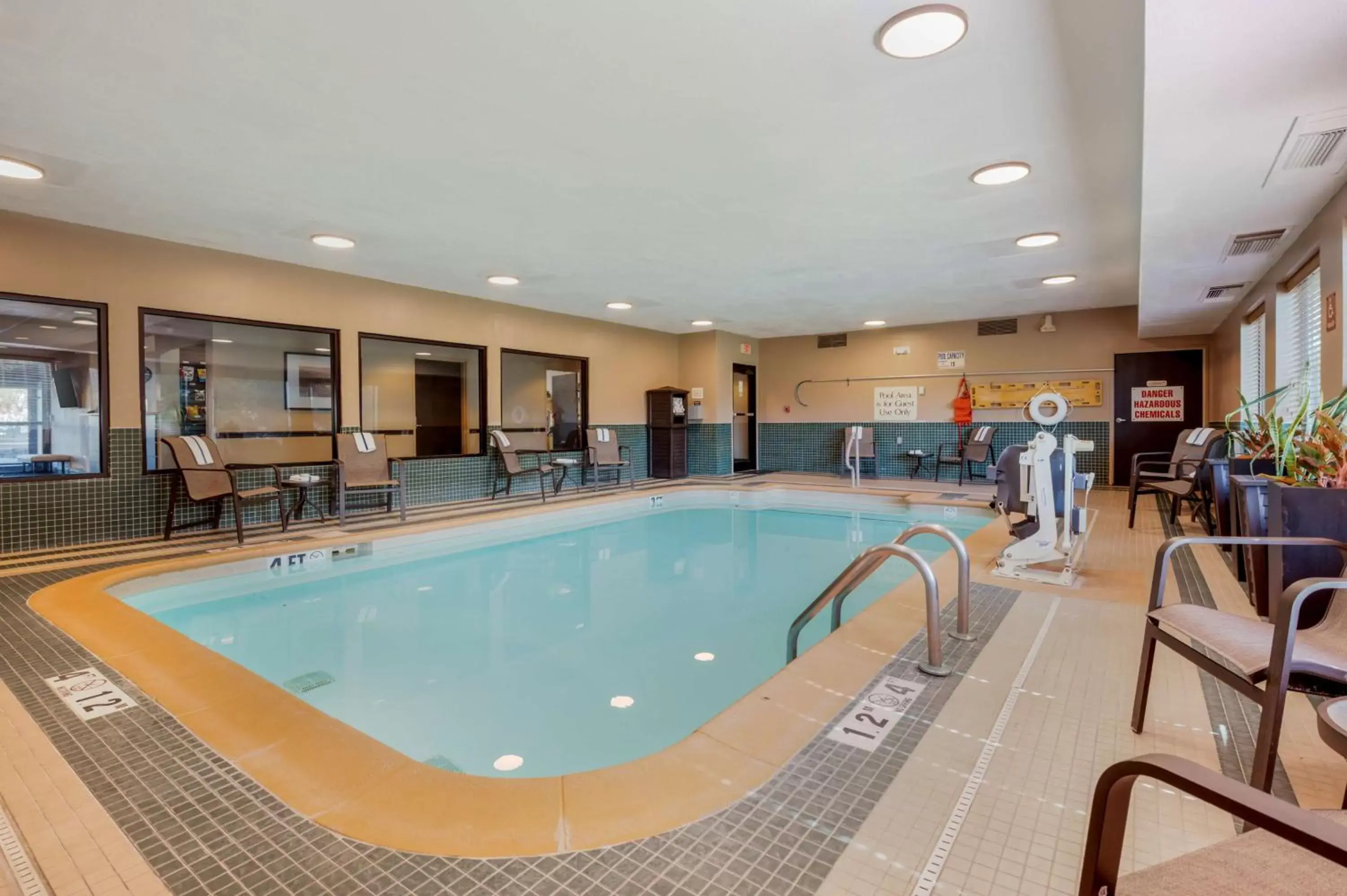 Swimming Pool in Best Western Plus Warsaw