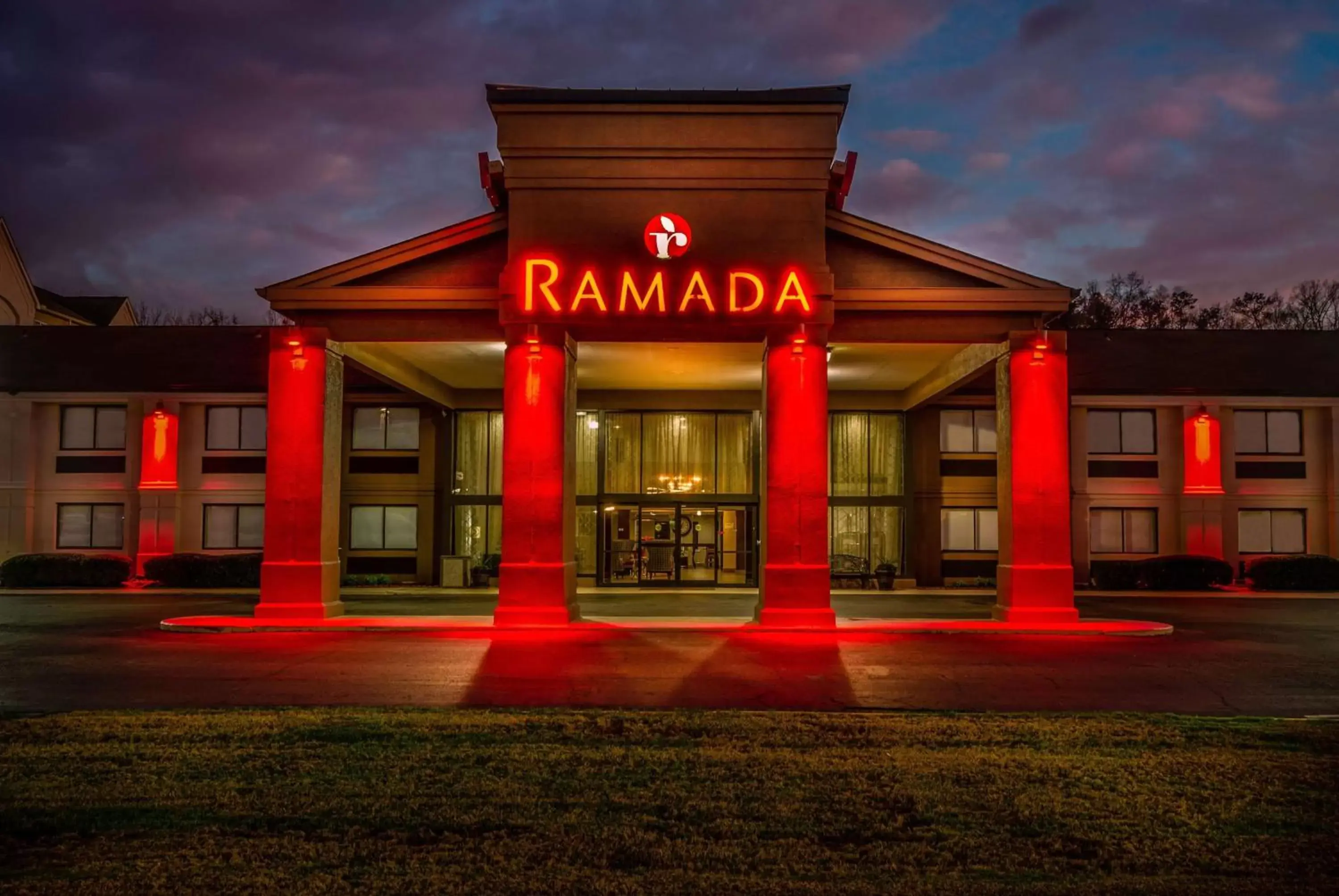 Property Building in Ramada by Wyndham Tuscaloosa