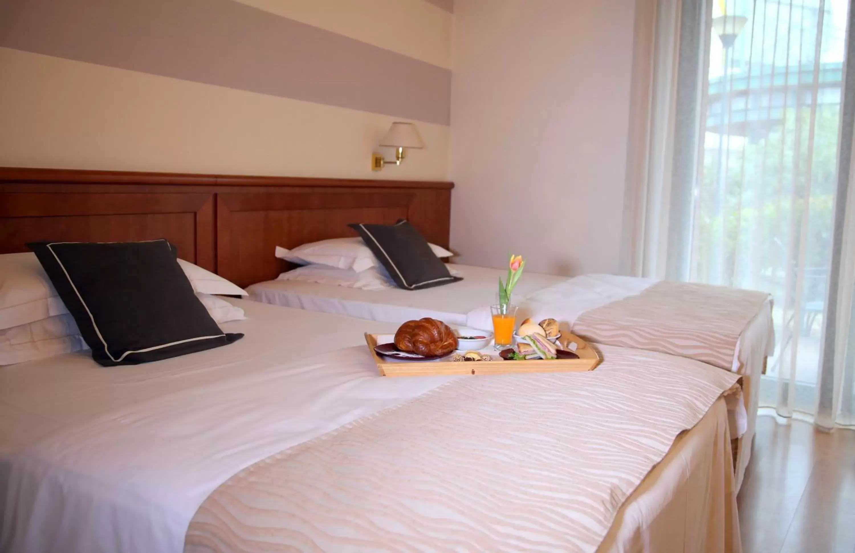 Bed in Phi Hotel Emilia Bed in Phi Hotel Emilia