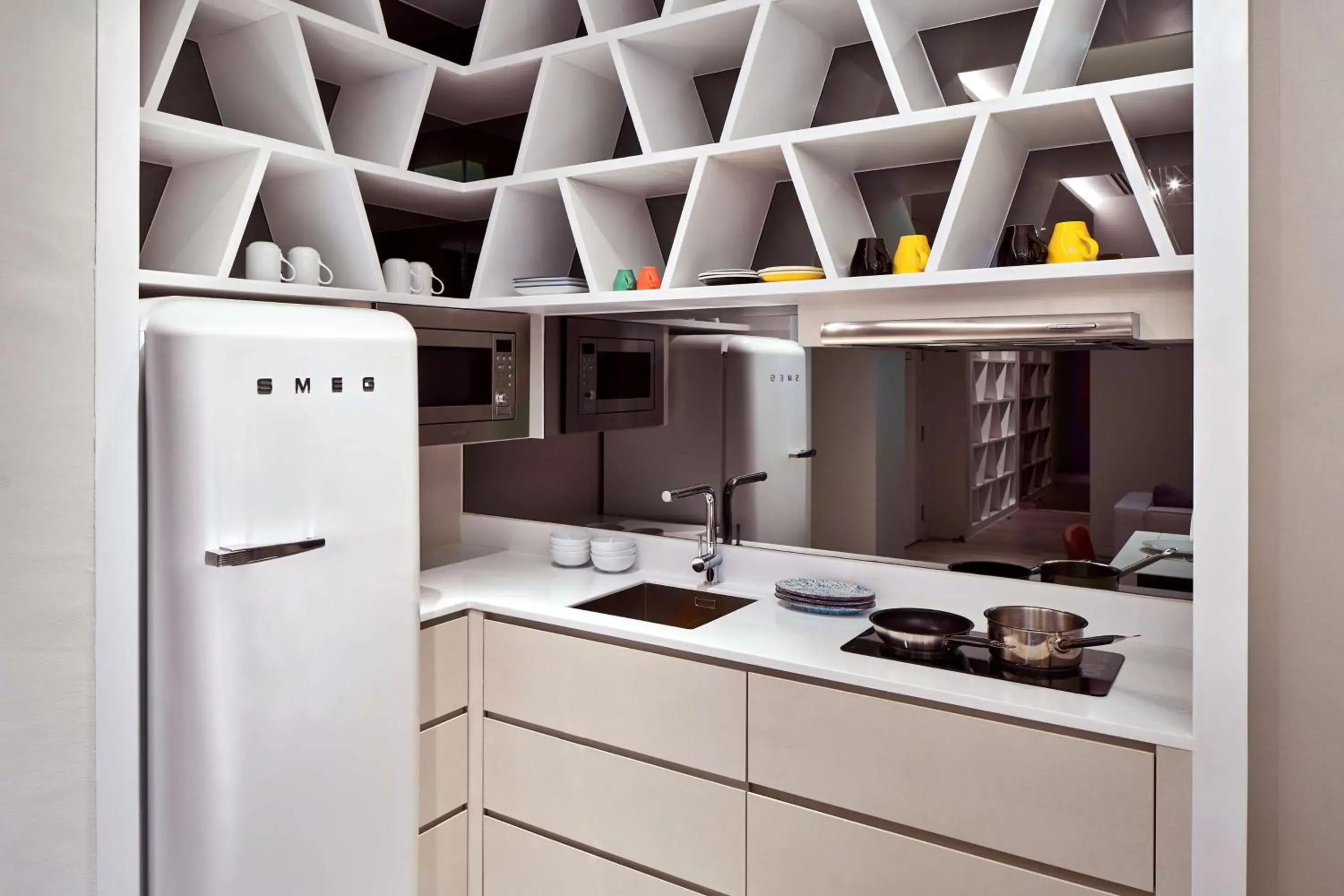 Kitchen or kitchenette, Kitchen/Kitchenette in YOTEL Singapore Orchard Road