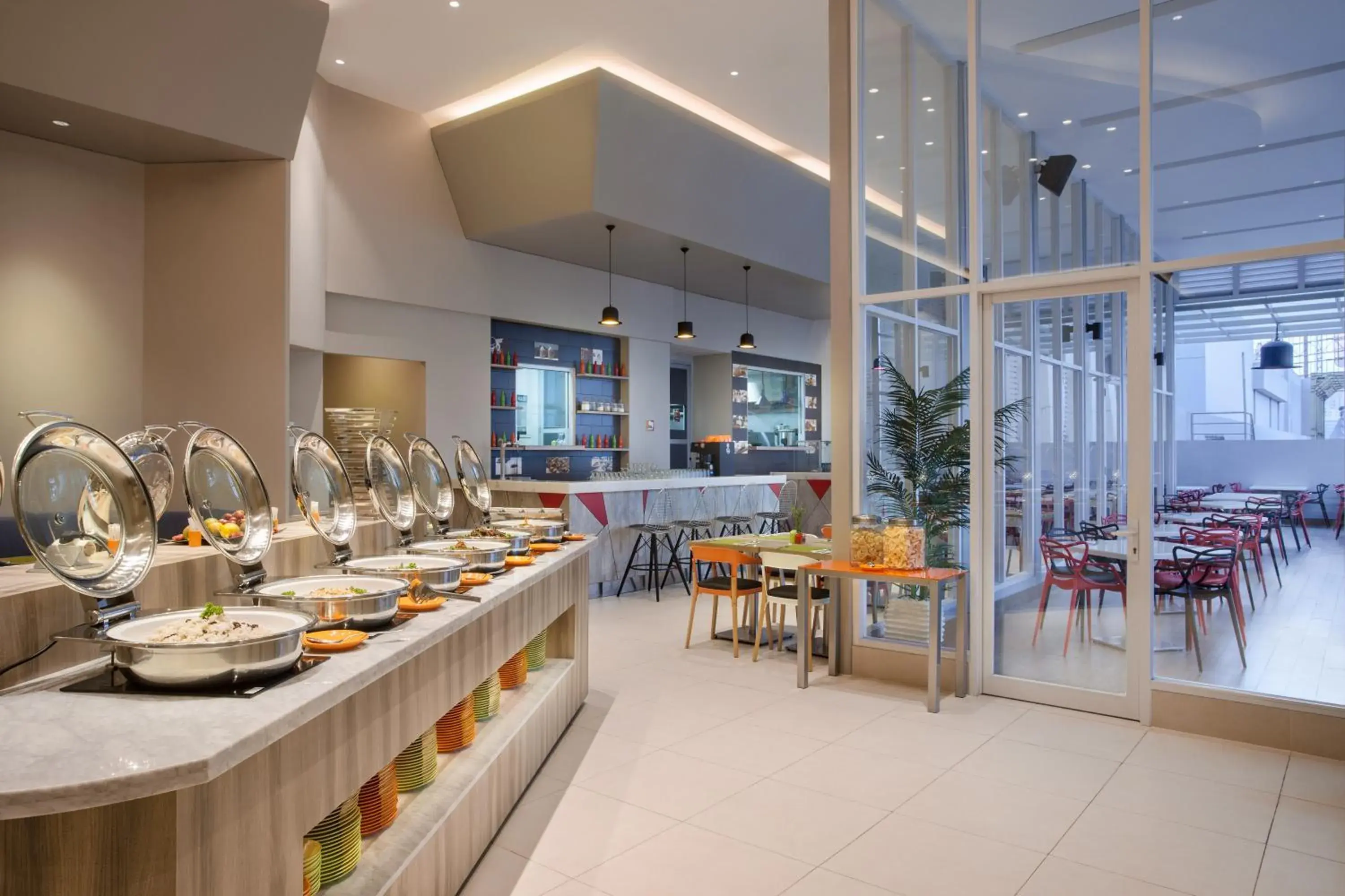 Restaurant/places to eat in Ibis Styles Jakarta Mangga Dua Square Restaurant/places to eat in Ibis Styles Jakarta Mangga Dua Square