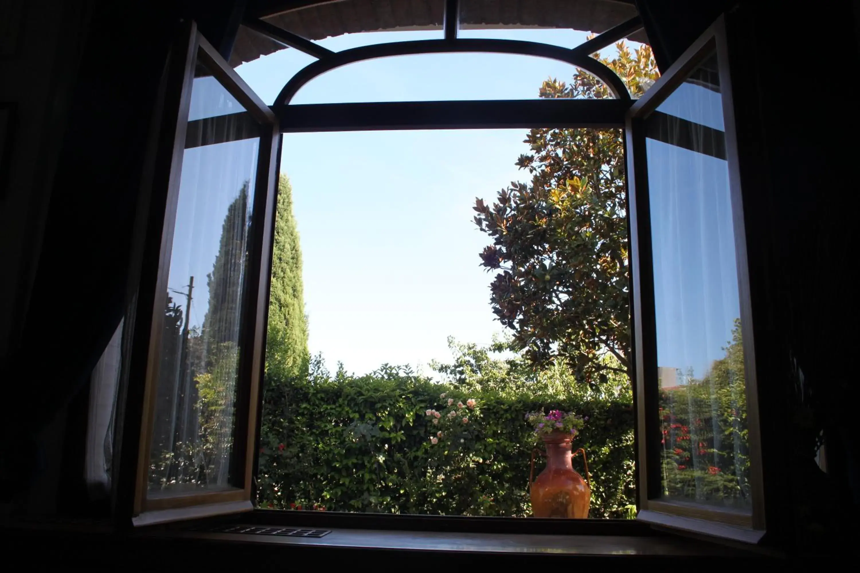 Inner courtyard view in Hotel Girasole