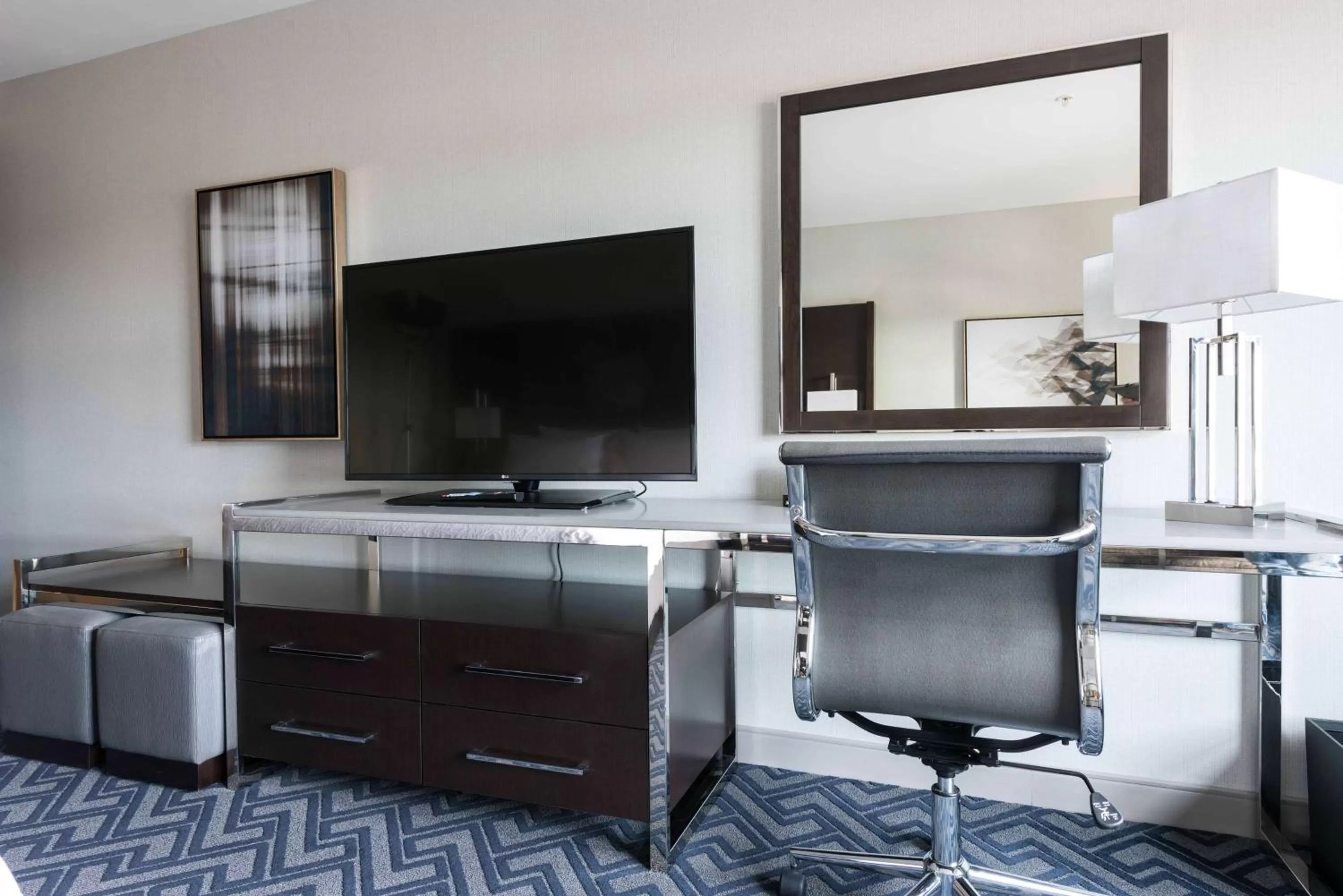 Living room in Hilton Garden Inn Foxborough Patriot Place