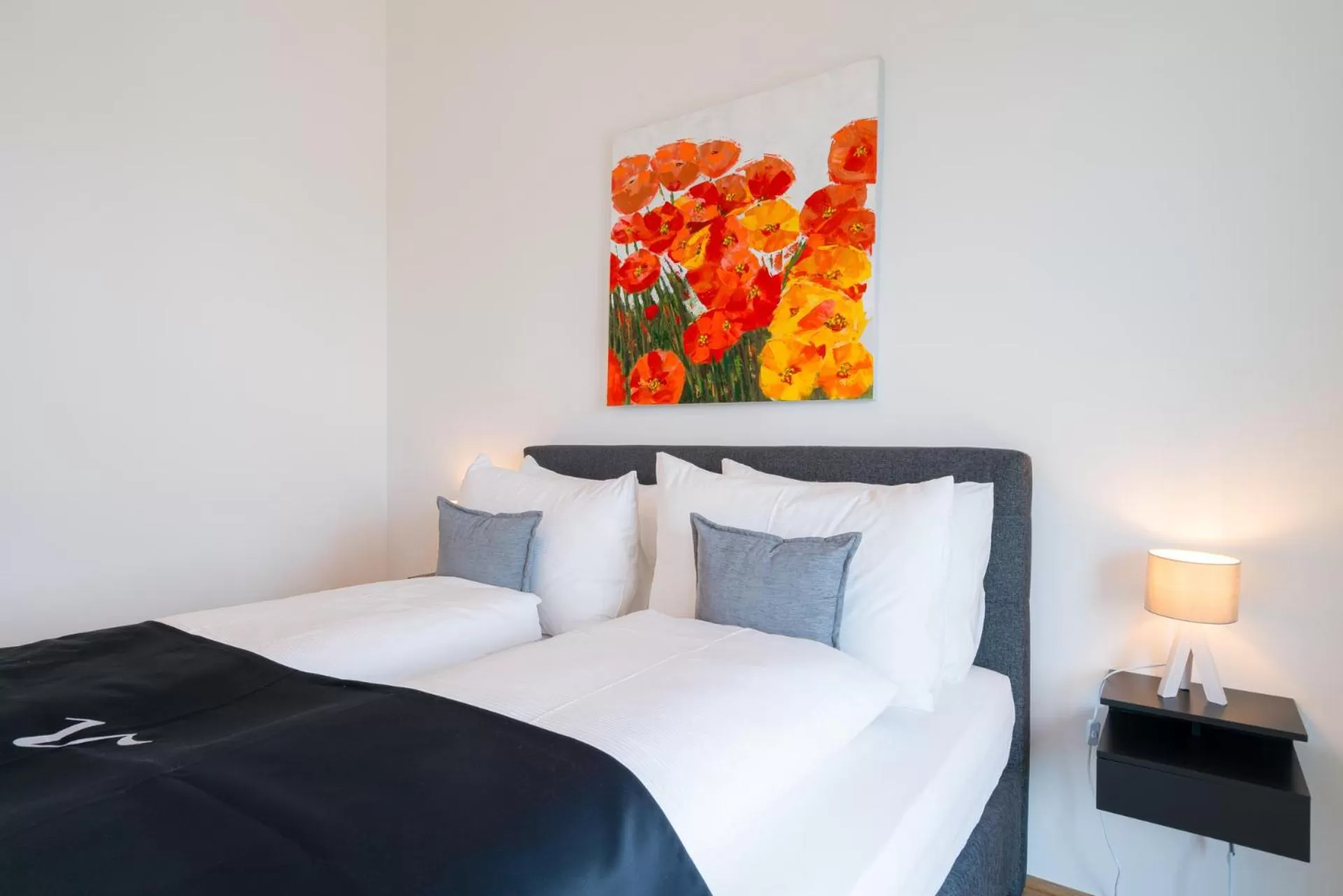 Bed in Vienna Residence, Marina Tower - Danube