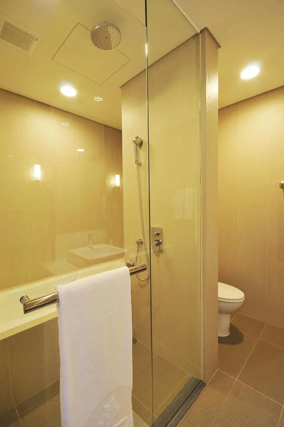 Bathroom in Zenda Suites