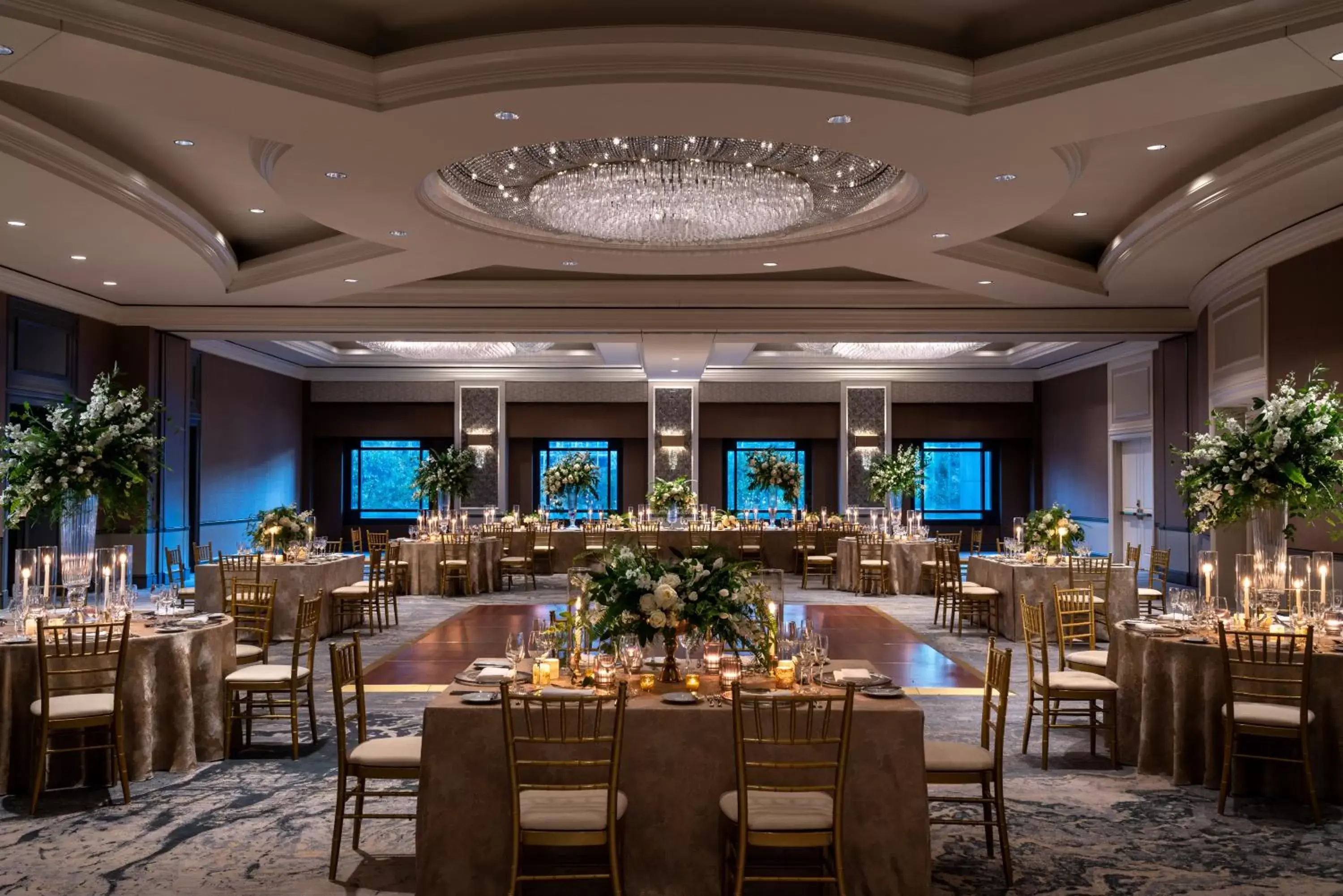 Meeting/conference room, Restaurant/Places to Eat in Four Seasons Hotel Atlanta