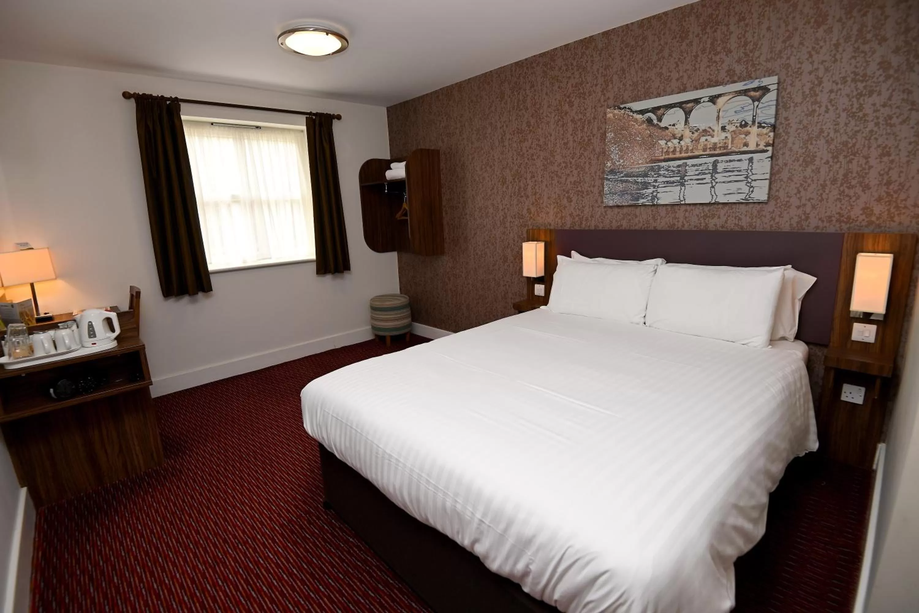 Bedroom, Bed in Penny Hedge, Whitby by Marston's Inns