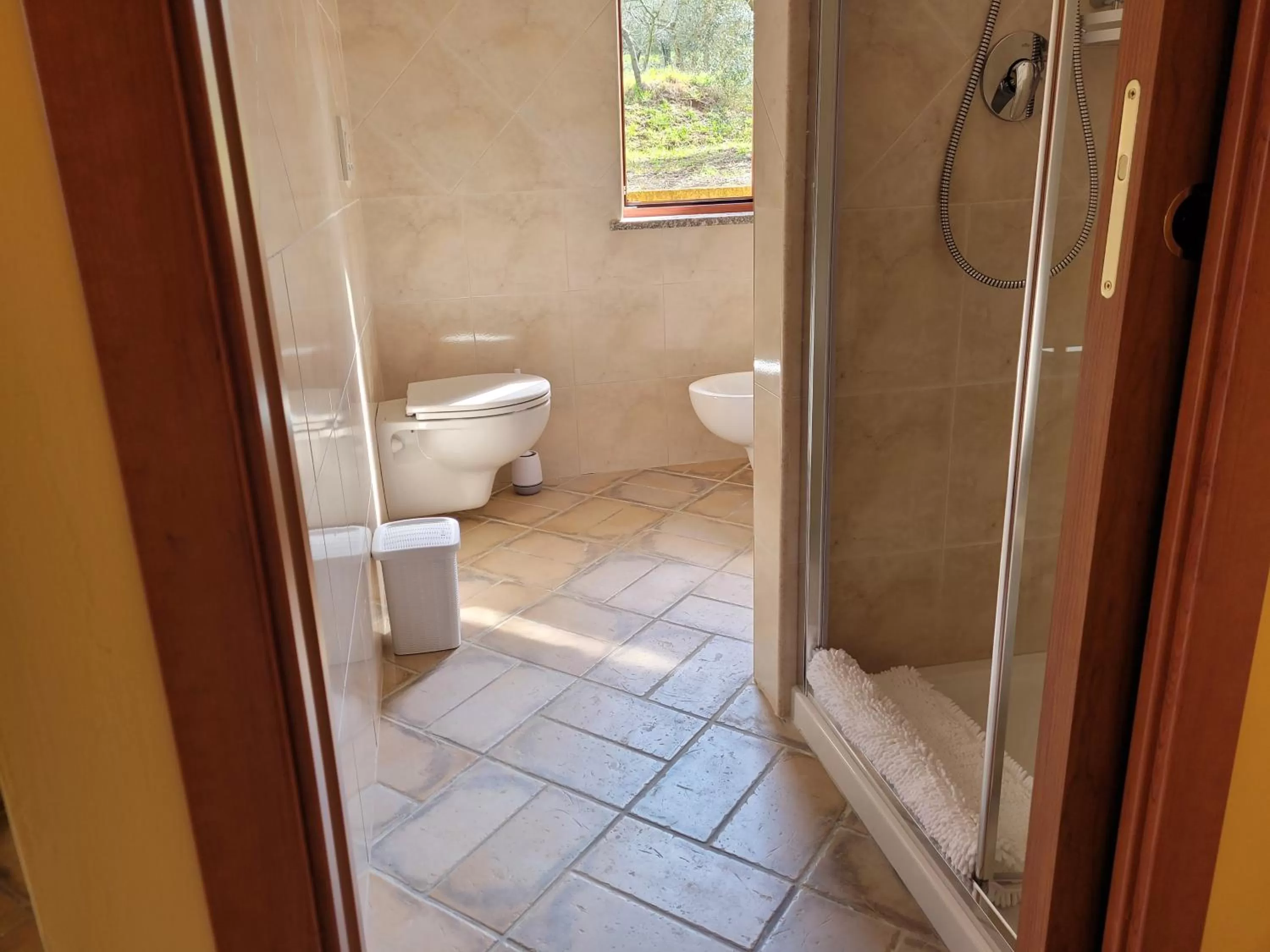 Alloggio turistico Magnifico Alessandro Valle Bernardo 04025 Lenola nei pressi di Fondi LT