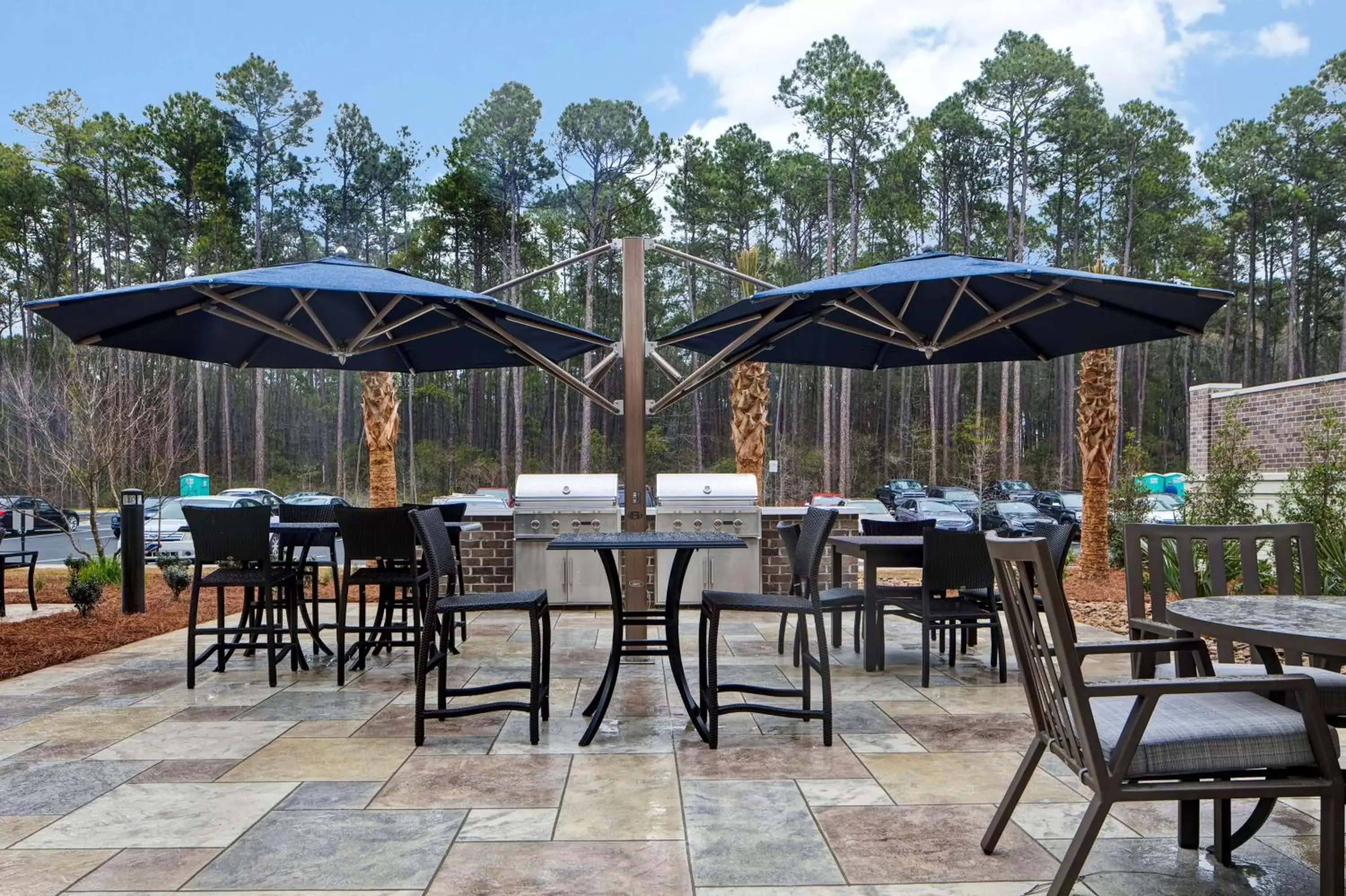 Patio, Restaurant/Places to Eat in Homewood Suites By Hilton Summerville
