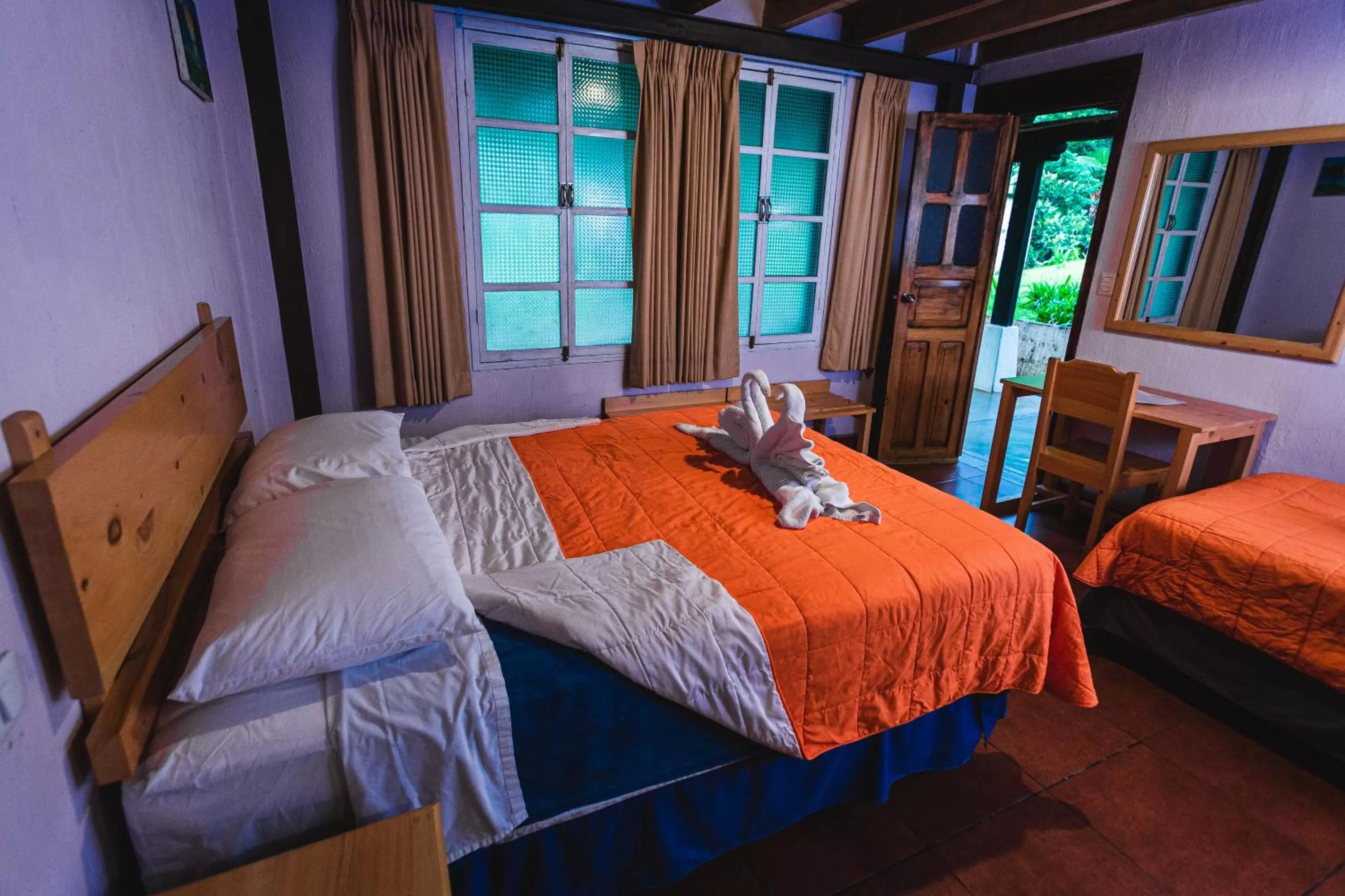 Triple Room with Bathroom in Hotel en Finca Chijul, reserva natural privada