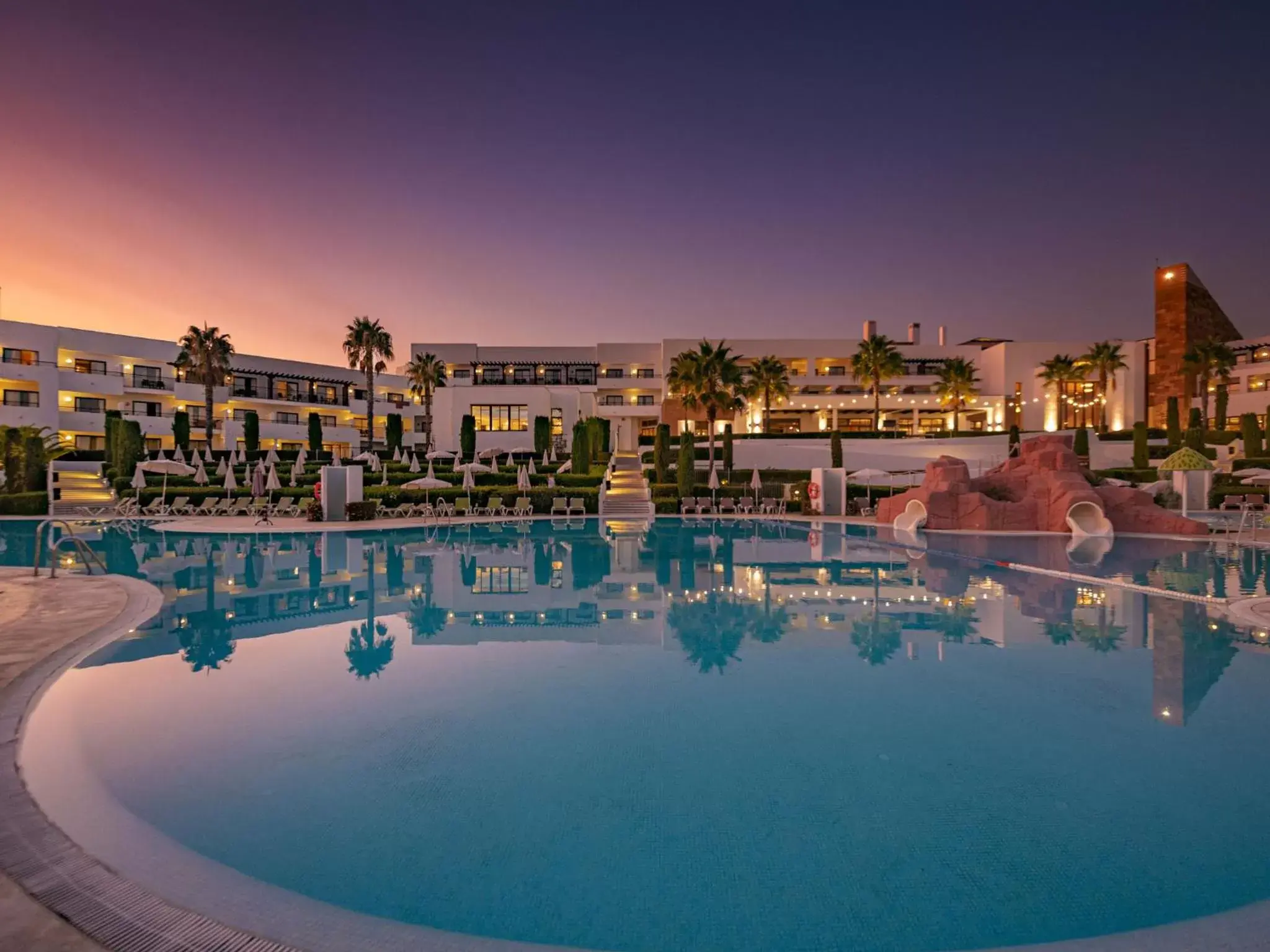 Swimming Pool in Hotel Fuerte El Rompido