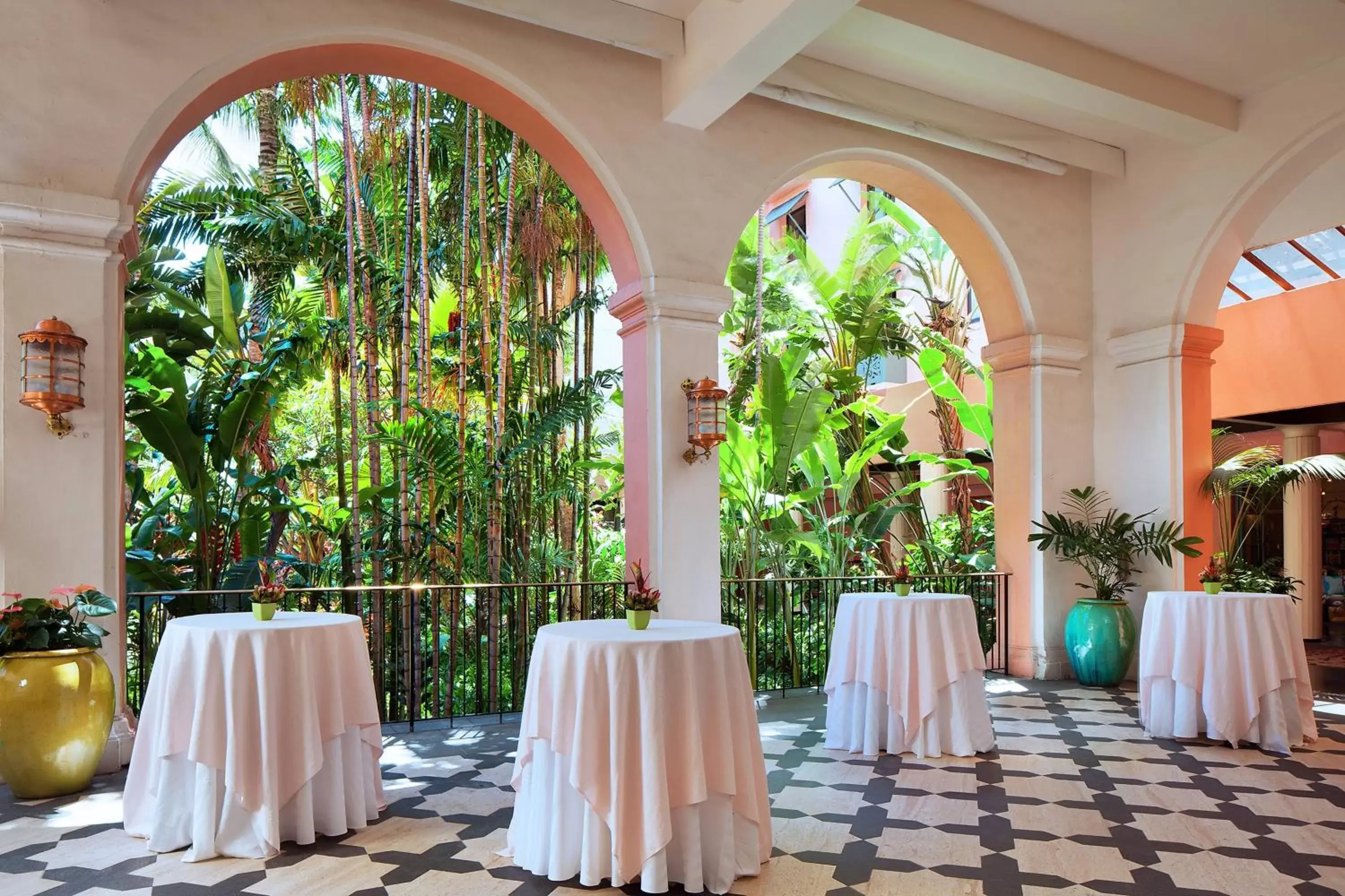 Meeting/conference room, Banquet Facilities in The Royal Hawaiian, A Luxury Collection Resort, Waikiki