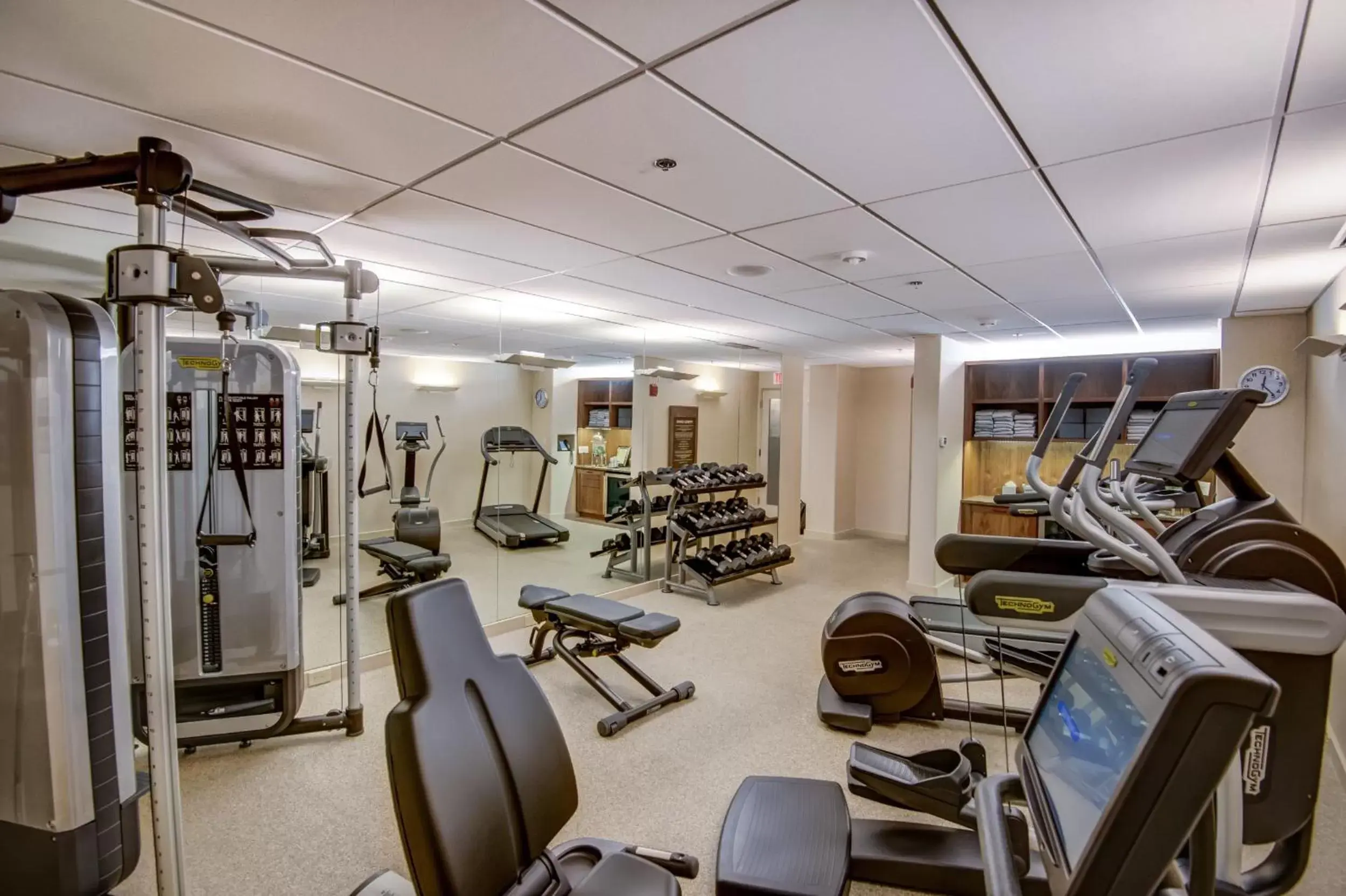 Fitness centre/facilities, Fitness Center/Facilities in Rosewood Inn of the Anasazi