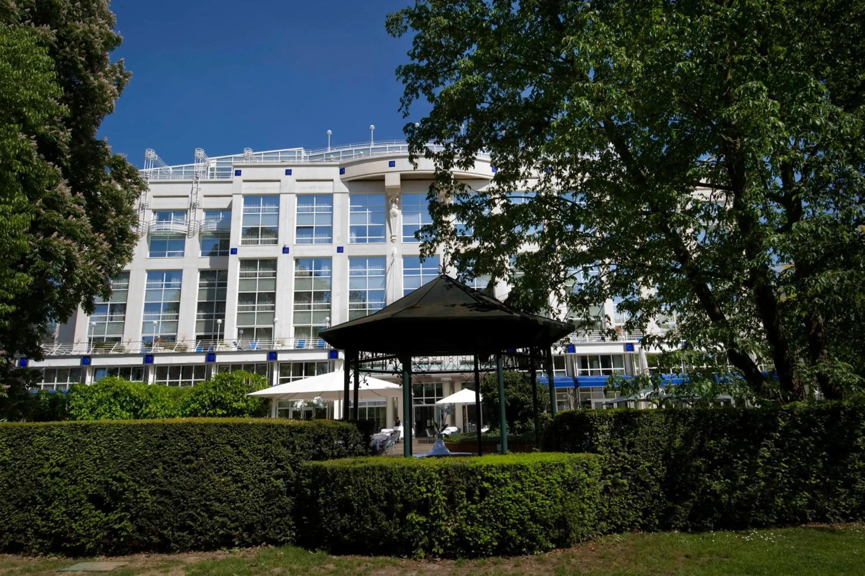Day, Property Building in Vichy Spa Hotel Les Celestins