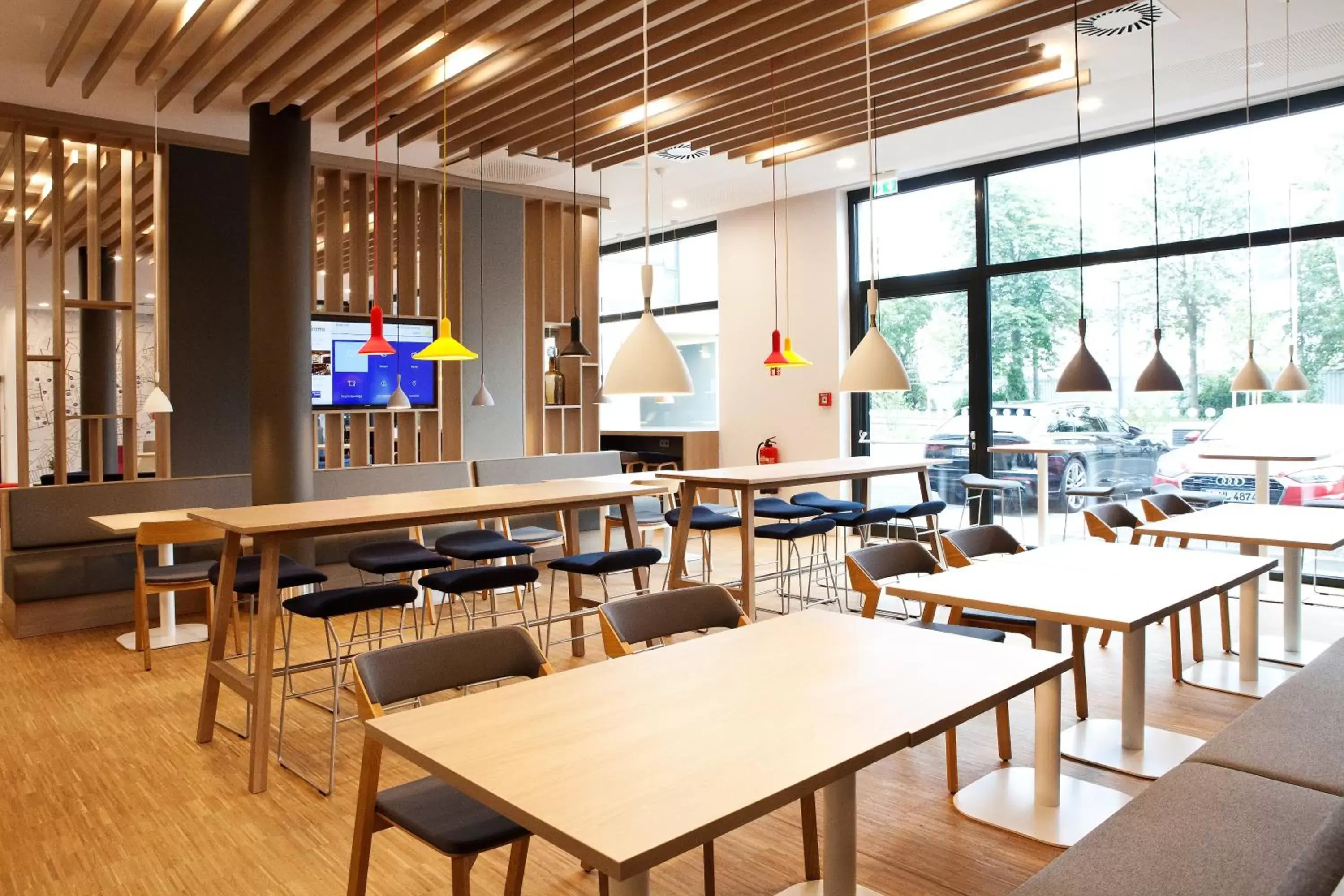 Breakfast, Restaurant/Places to Eat in Holiday Inn Express - Darmstadt, an IHG Hotel