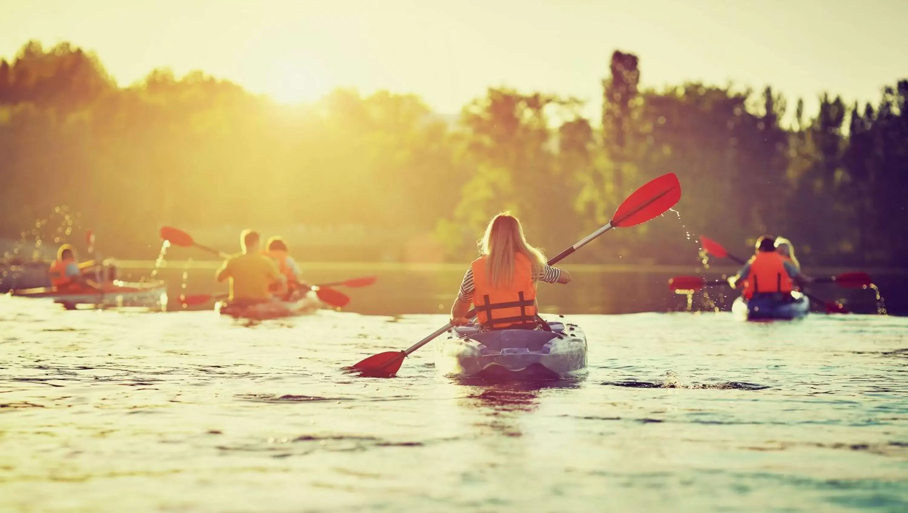 Nearby landmark, Canoeing in Harbor Winds Hotel