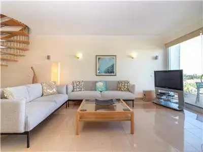 Penthouse Apartment in Vila Castelo Parque Penthouse Apartment in Vila Castelo Parque