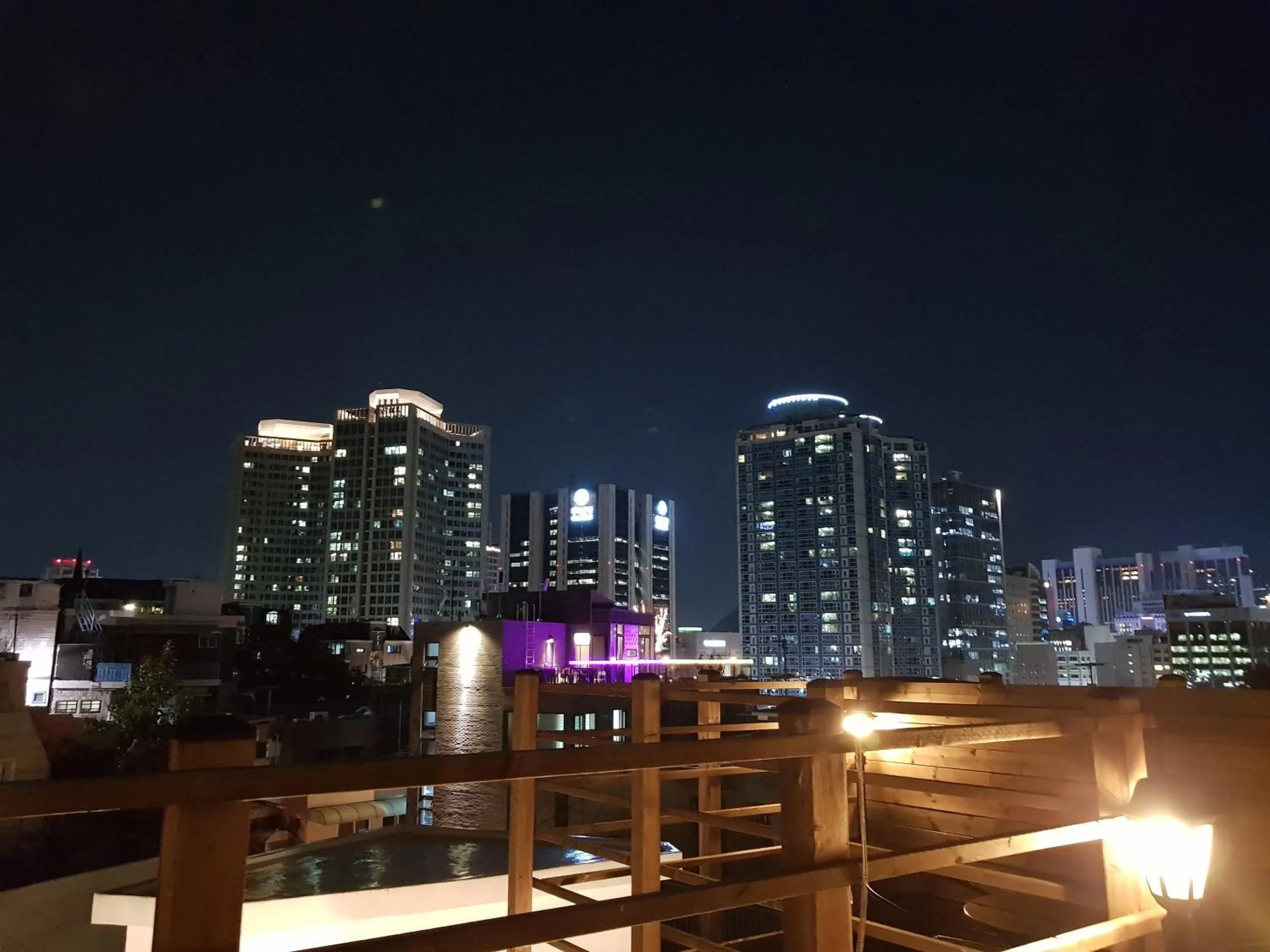 Crib 49 Guesthouse - Foreigner only