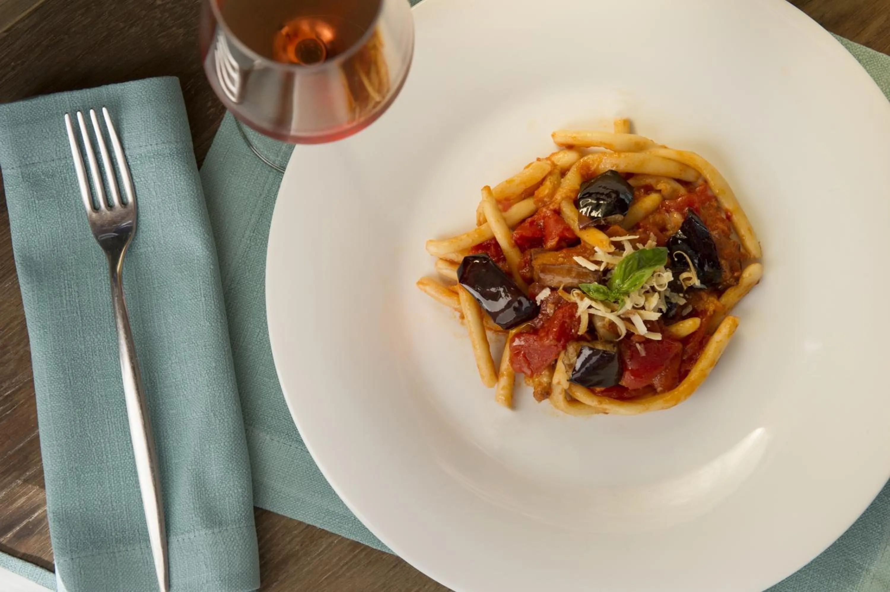 Food and drinks in Hotel Villa Ducale