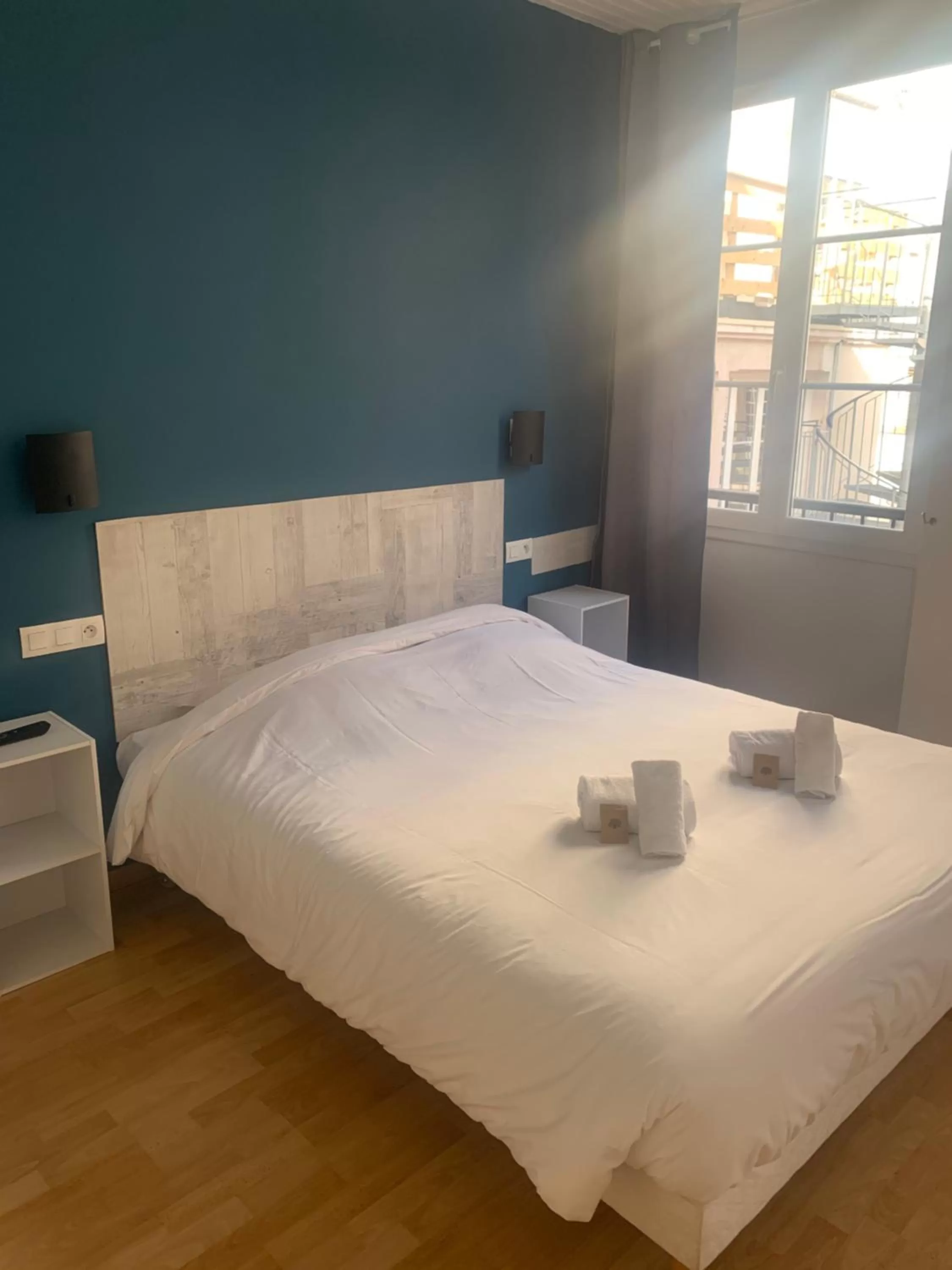 Deluxe Double Room in Hôtel & Restaurant Le Patio VICHY