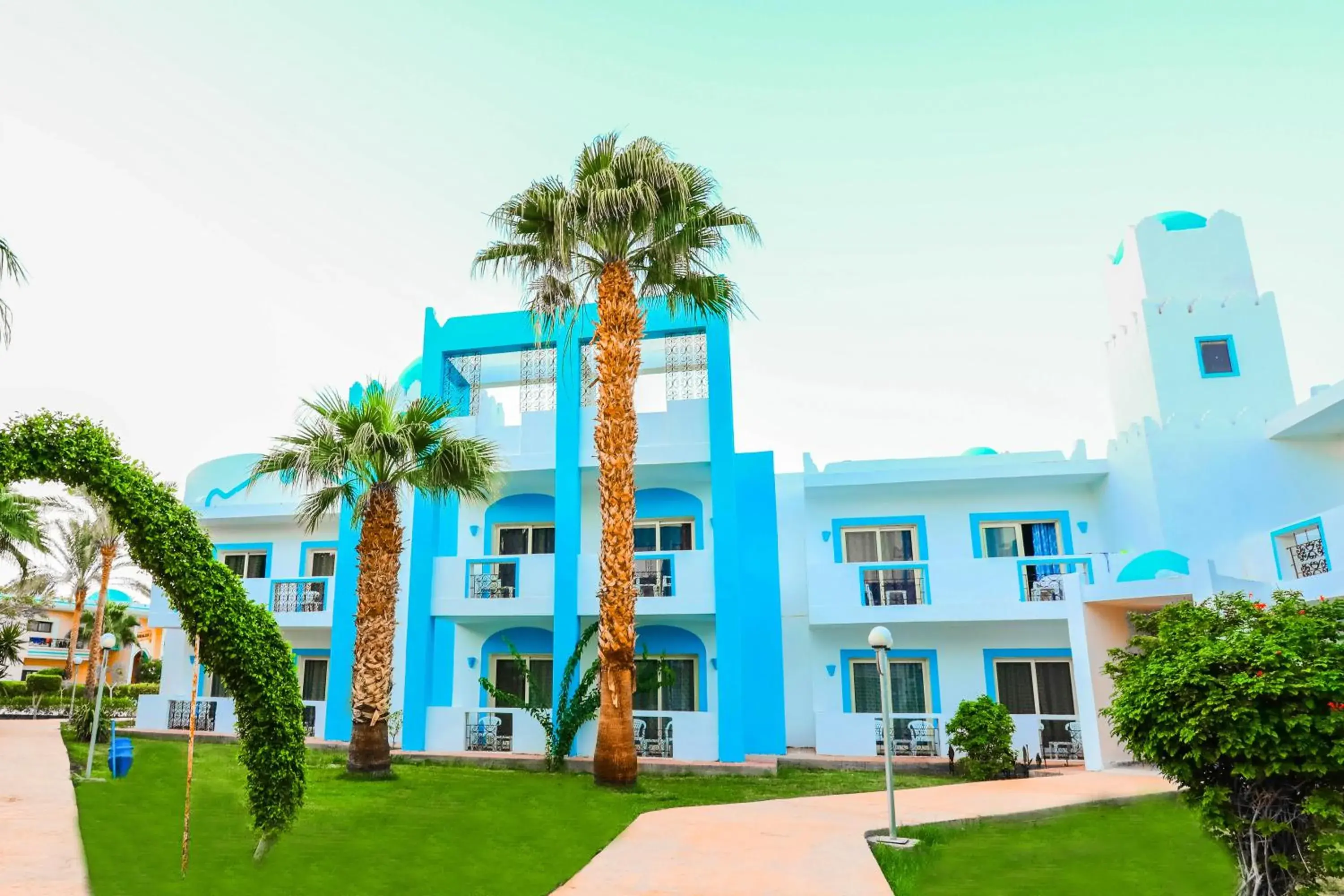 Property building in Mirage Bay Resort & Aqua Park Property building in Mirage Bay Resort & Aqua Park