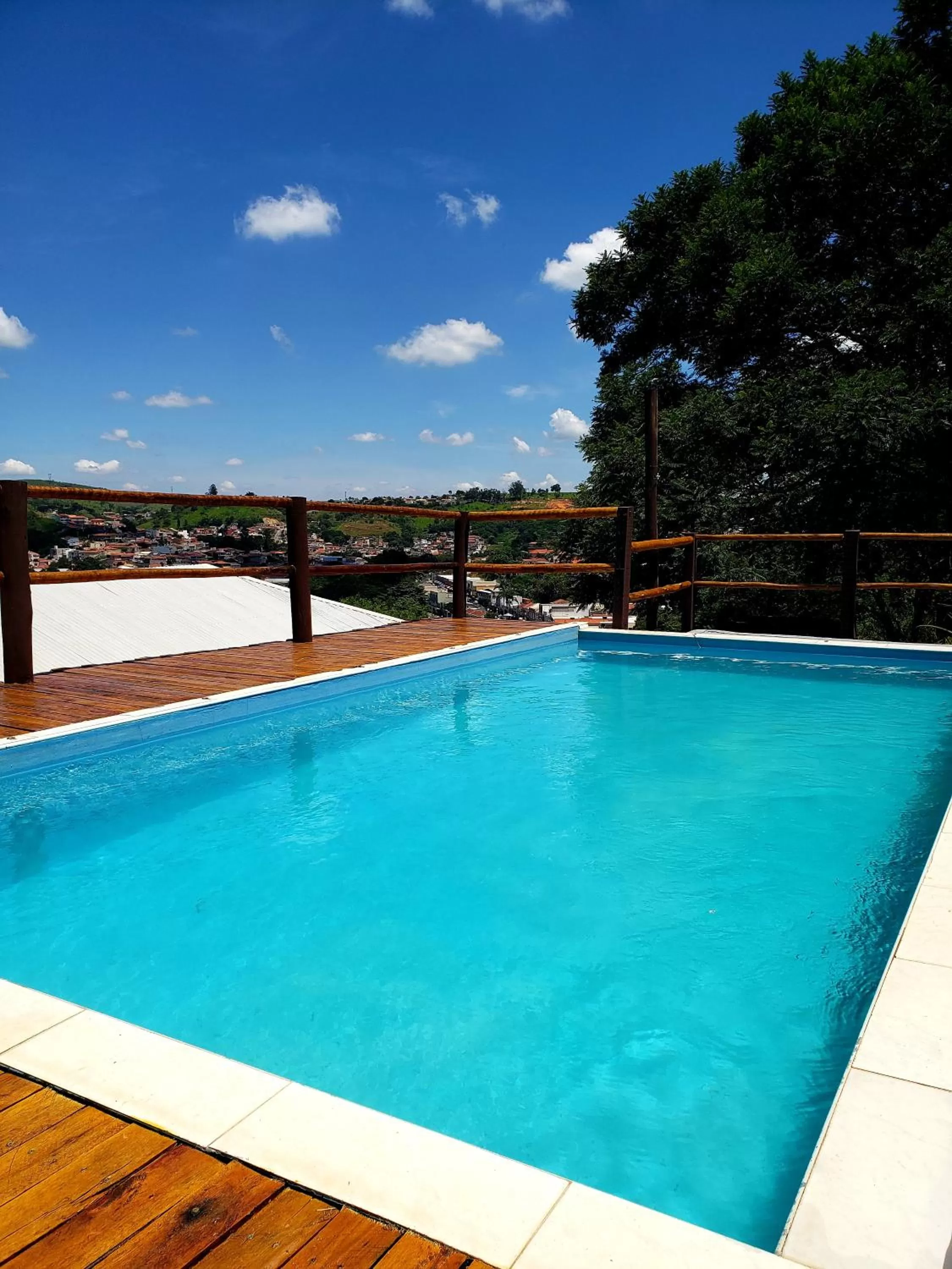 Swimming Pool in Pousada Solar da Montanha