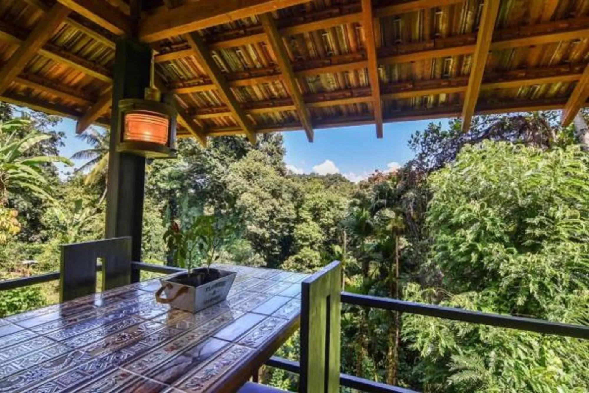 Restaurant/places to eat in The Kandyan Manor by Bhathiya & Suzy