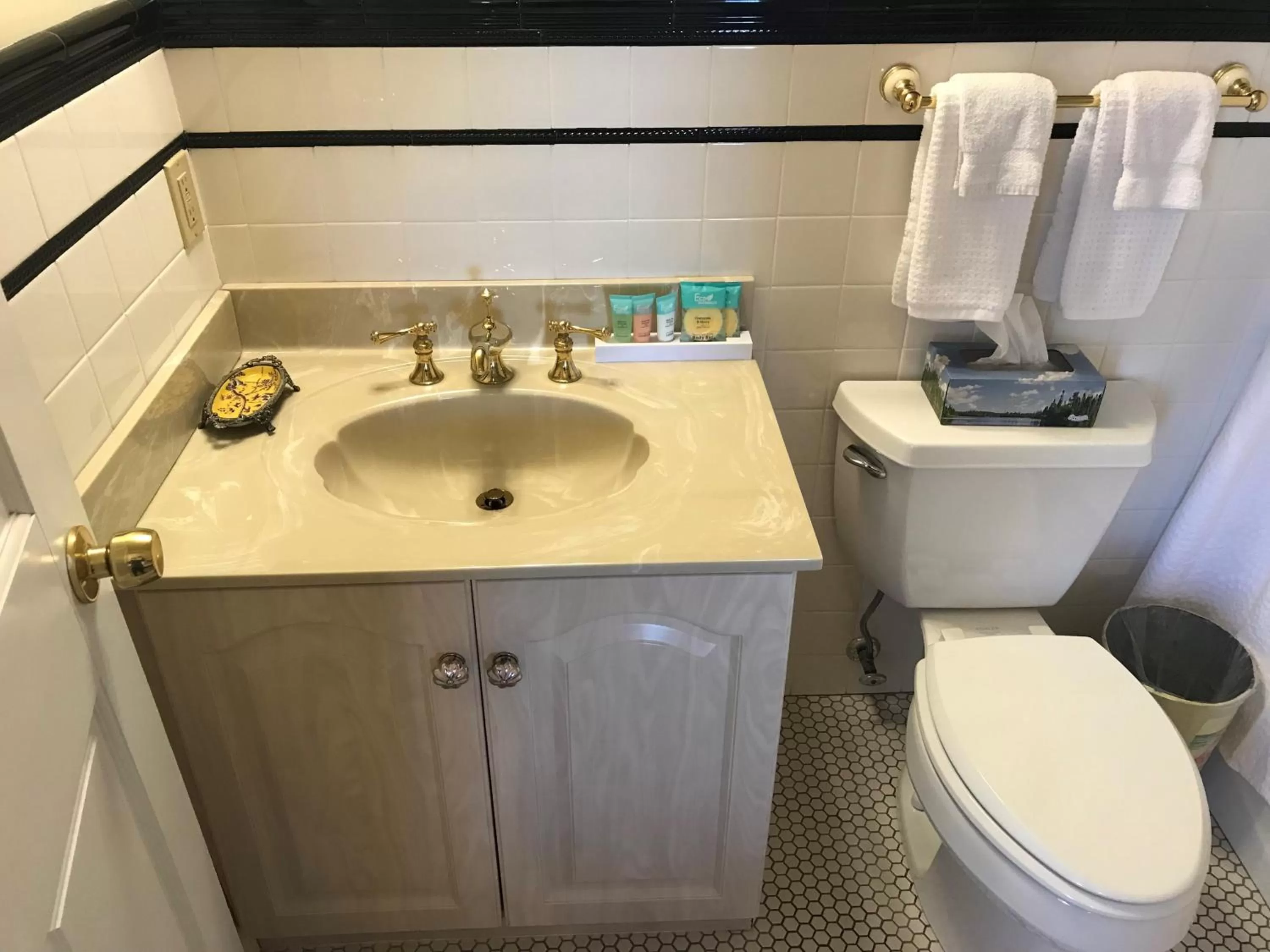 Shower, Bathroom in Elaine's Cape May Boutique Hotel