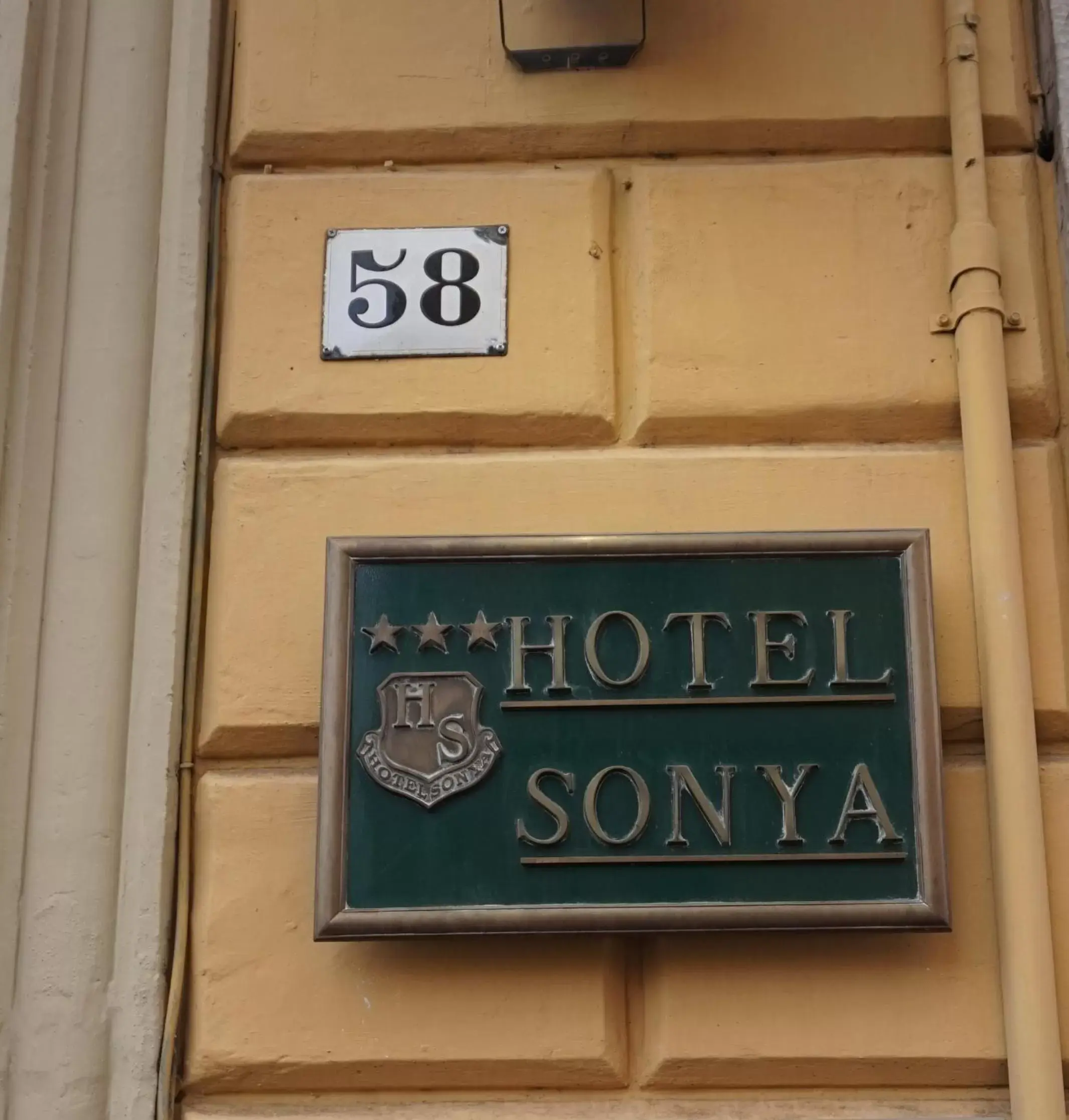 Property building in Hotel Sonya