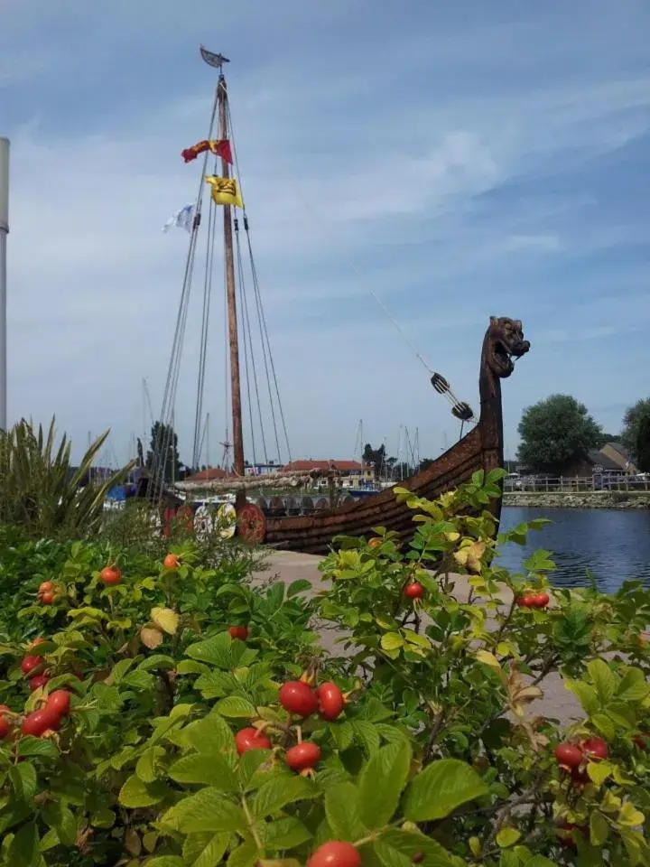 Nearby landmark in Kyriad Hotel - Restaurant Carentan