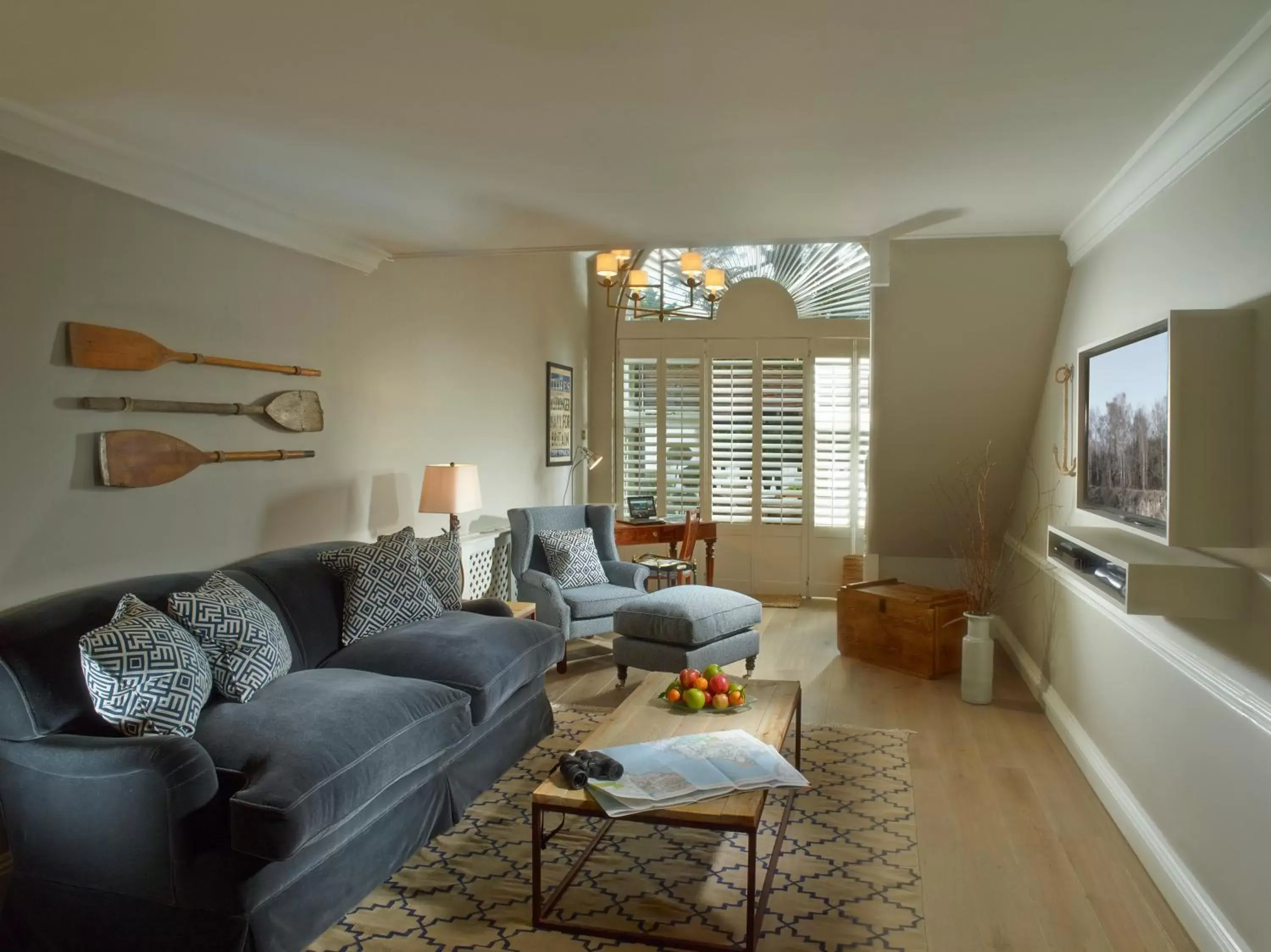 Living room, Seating Area in Chewton Glen Hotel - an Iconic Luxury Hotel