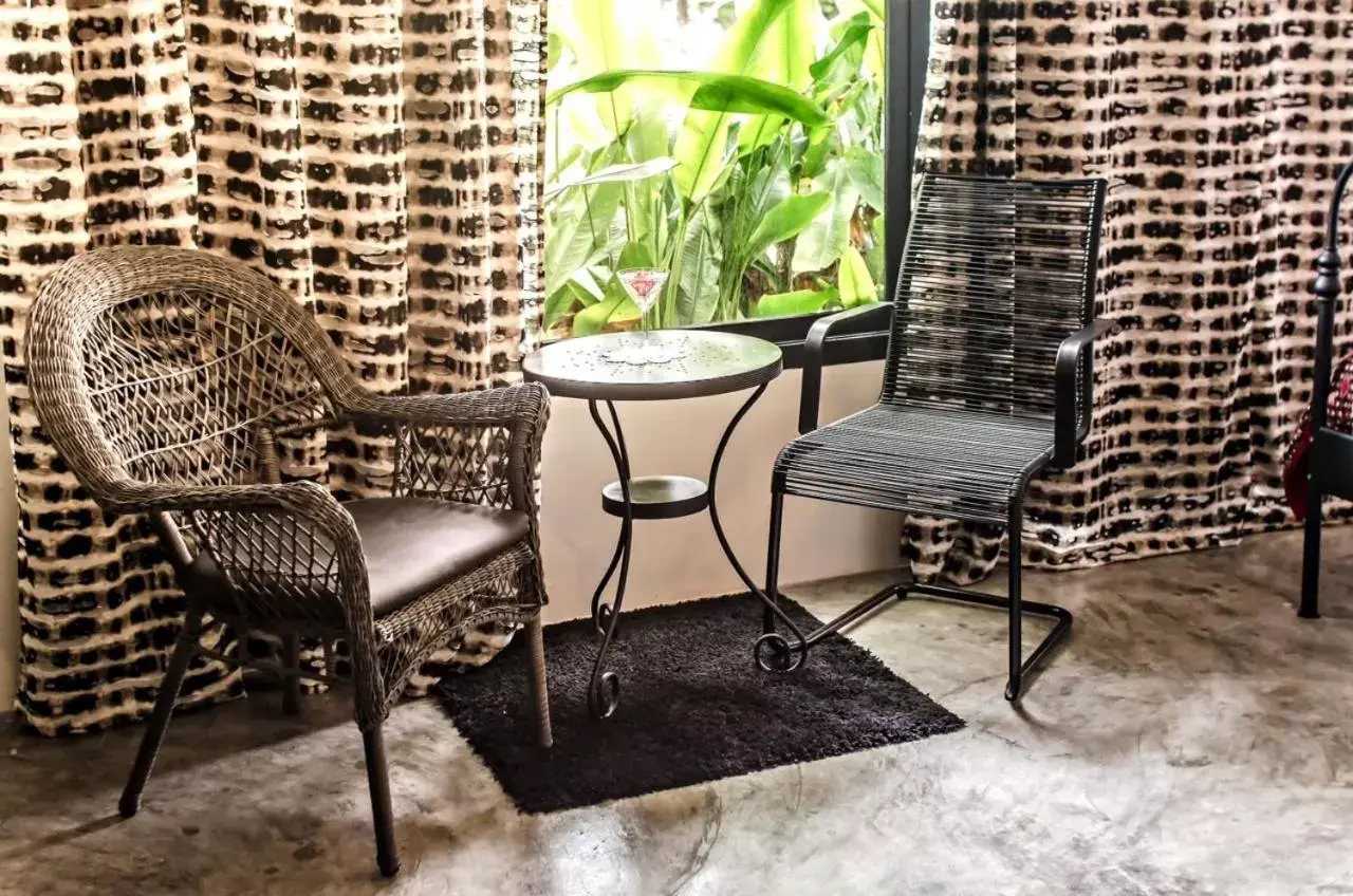 Seating Area in Green Gallery Beach Boutique Hotel