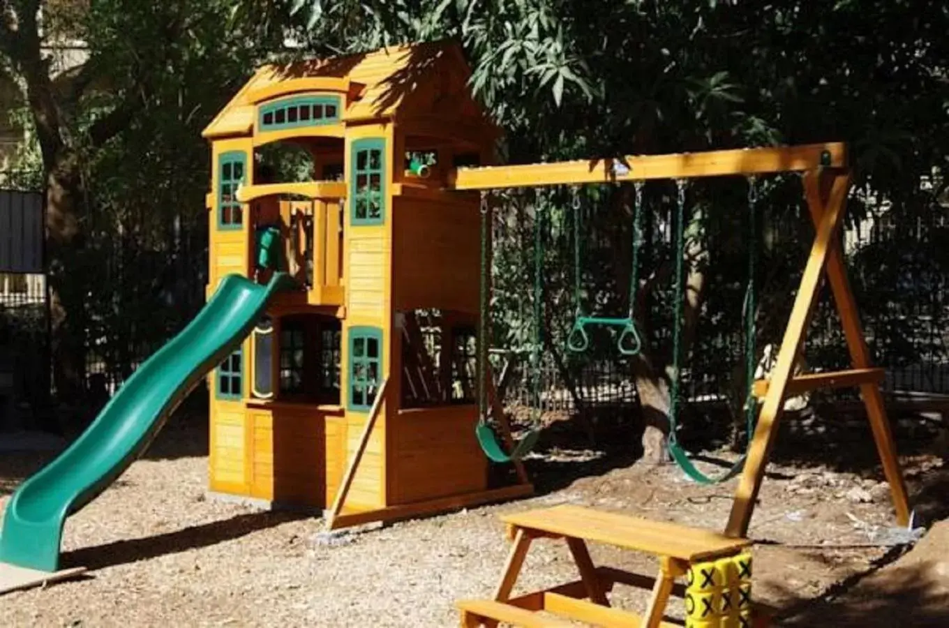 BBQ facilities, Children's Play Area in Villas Macondo