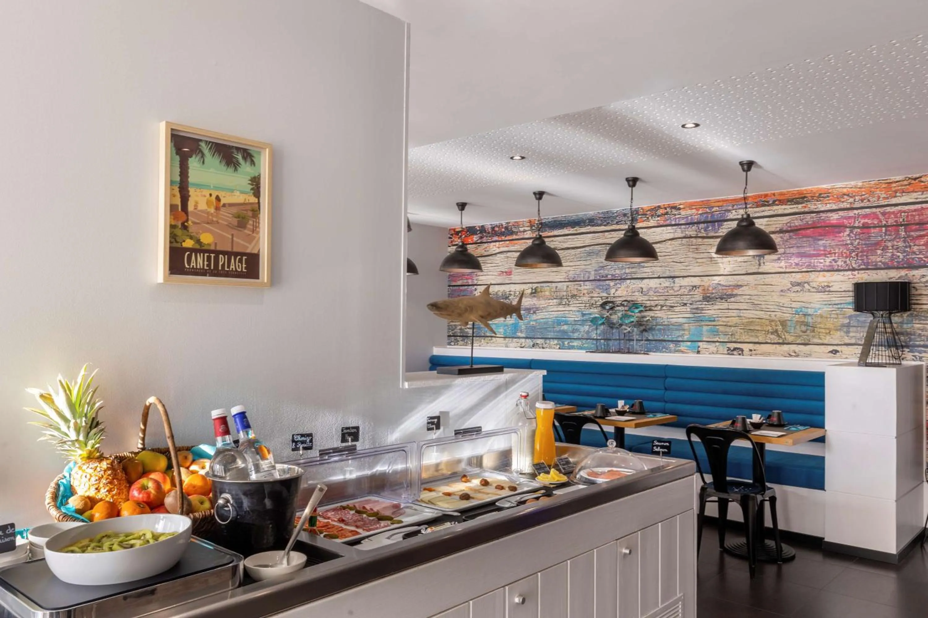 Breakfast in Best Western Plus Hotel Canet-Plage