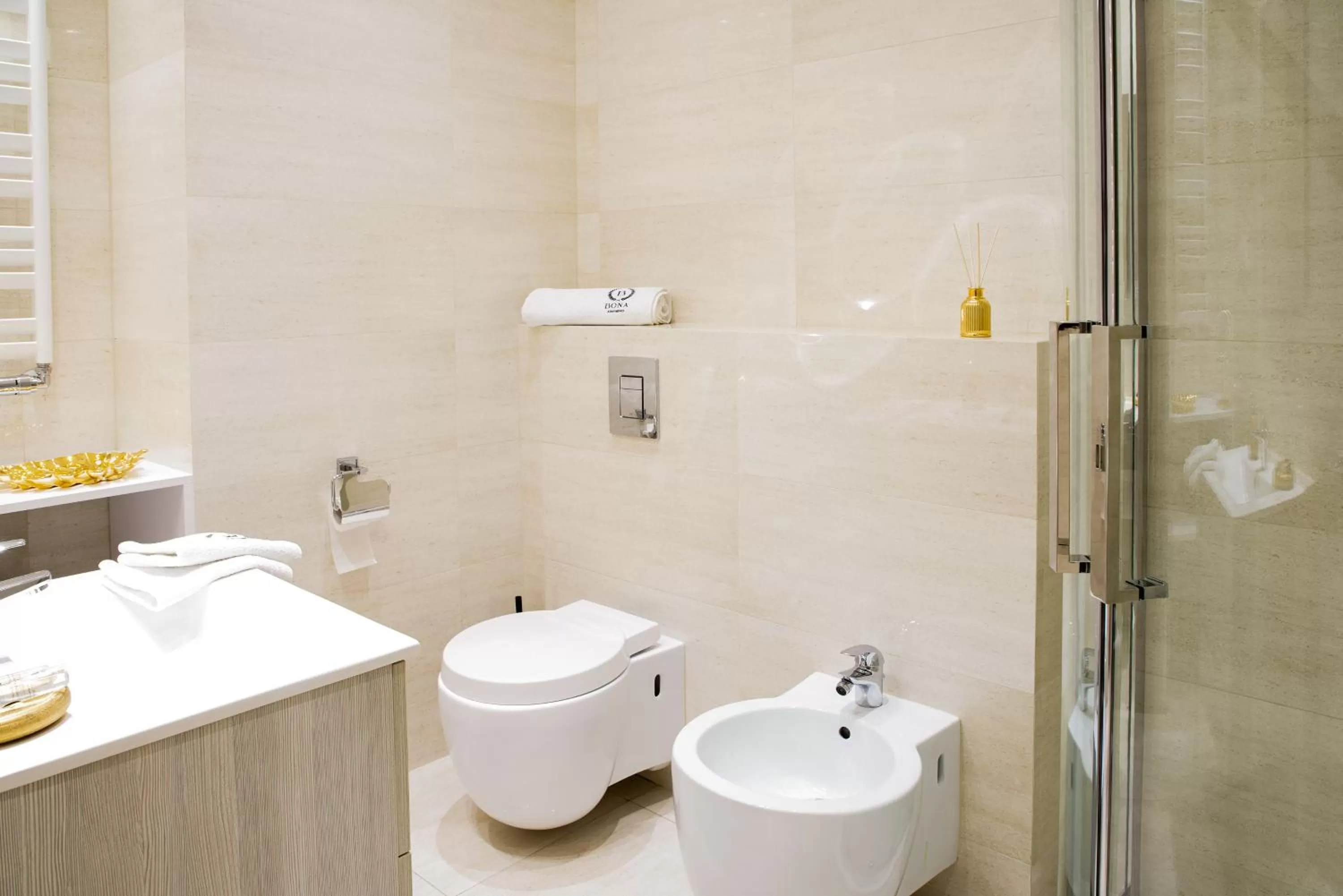 Bathroom in Jacuzzi SPA Prestige
