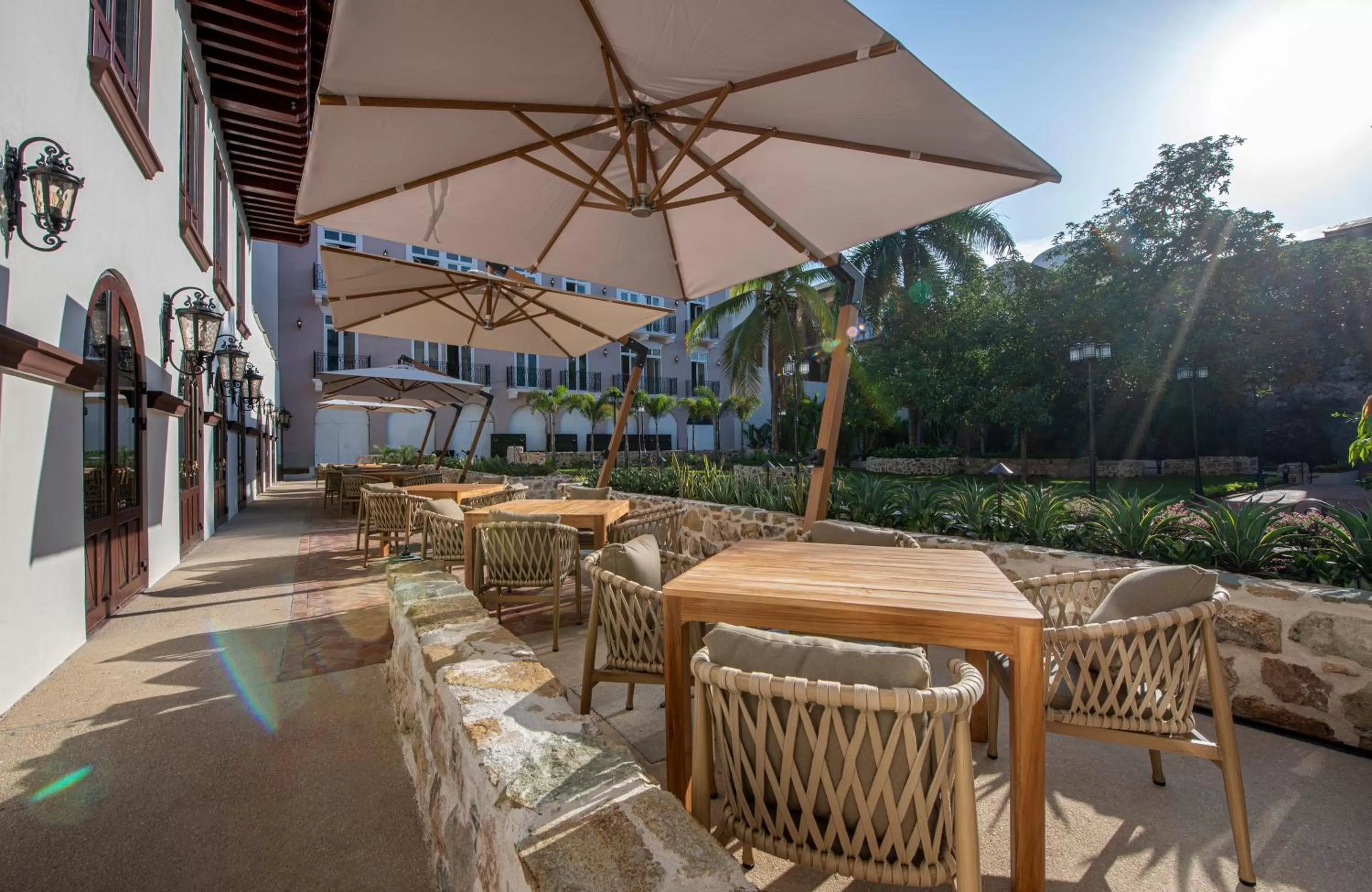 Restaurant/places to eat in Hotel La Compañía Casco Antiguo