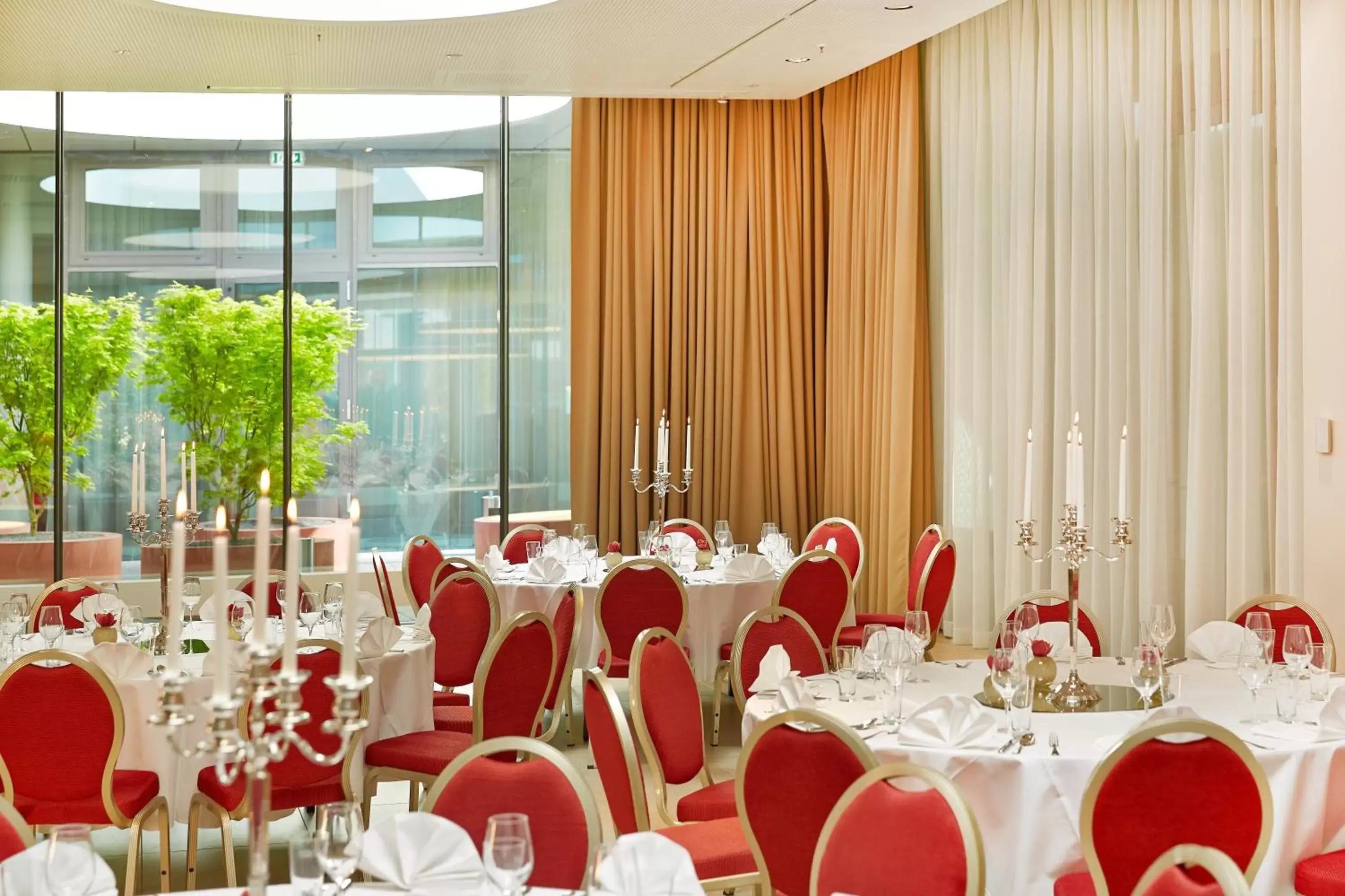 Business facilities, Banquet Facilities in H4 Hotel München Messe