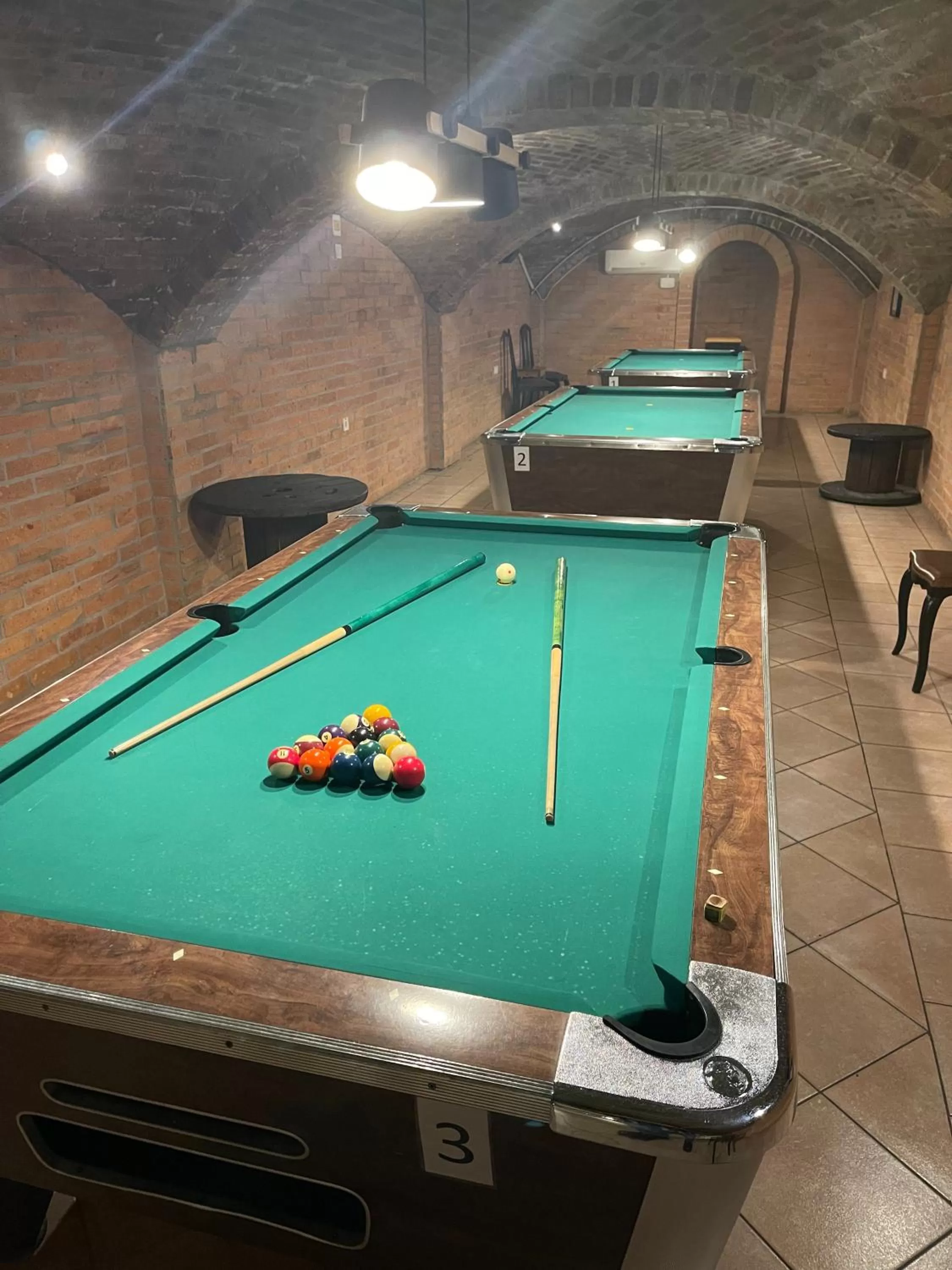 Billiard in Révész Hotel, Restaurant and Rosa Spa