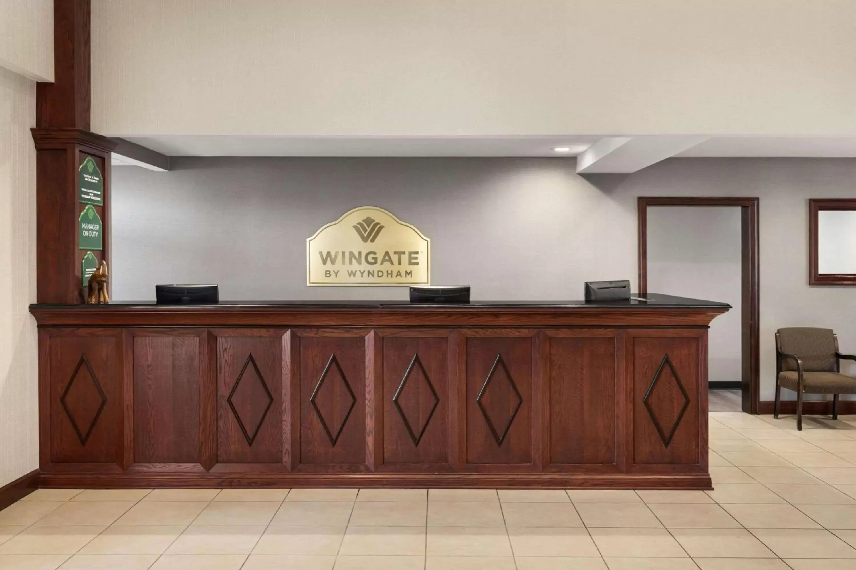 Lobby or reception, Lobby/Reception in Wingate By Wyndham Southport