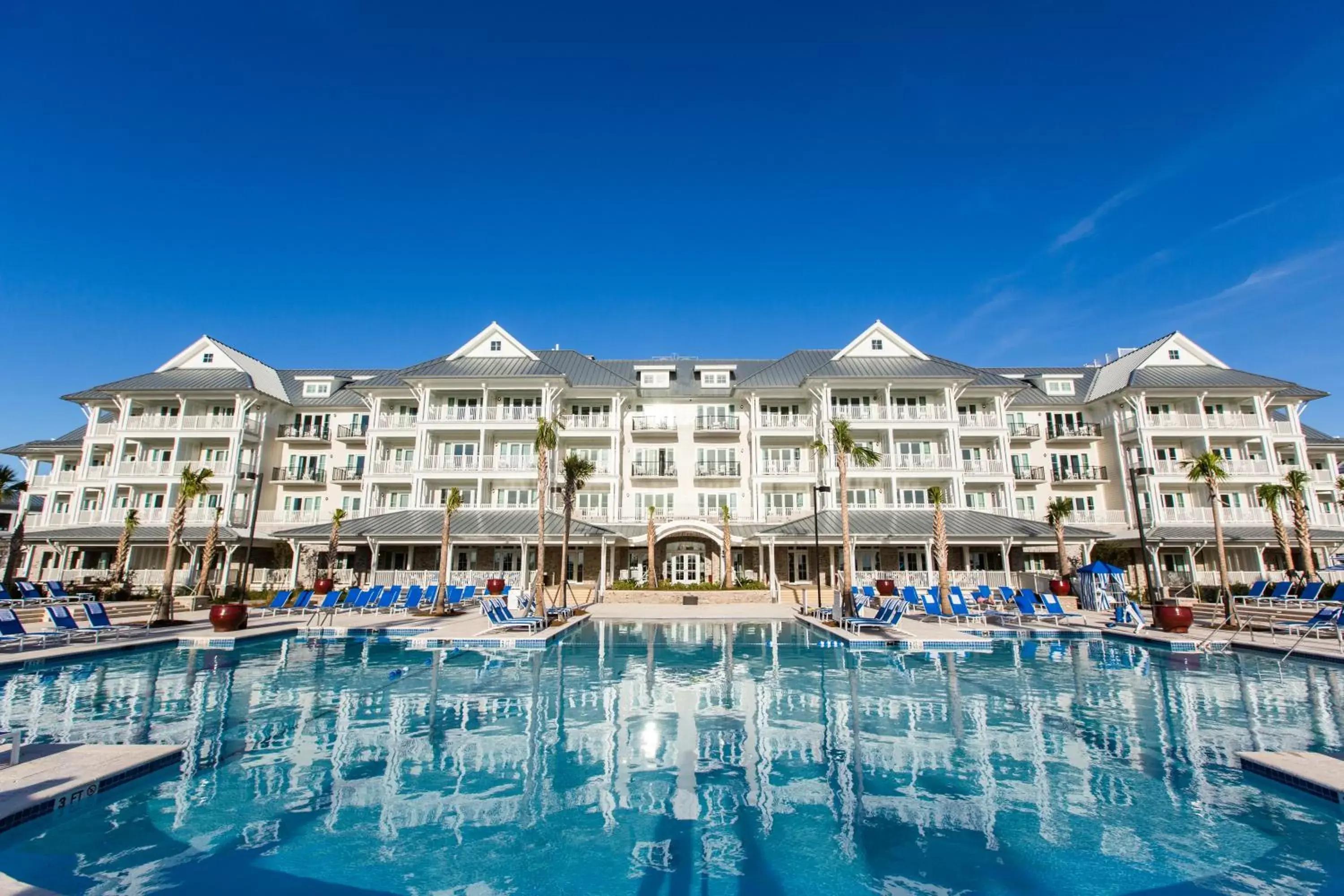 Property Building in The Beach Club at Charleston Harbor Resort and Marina