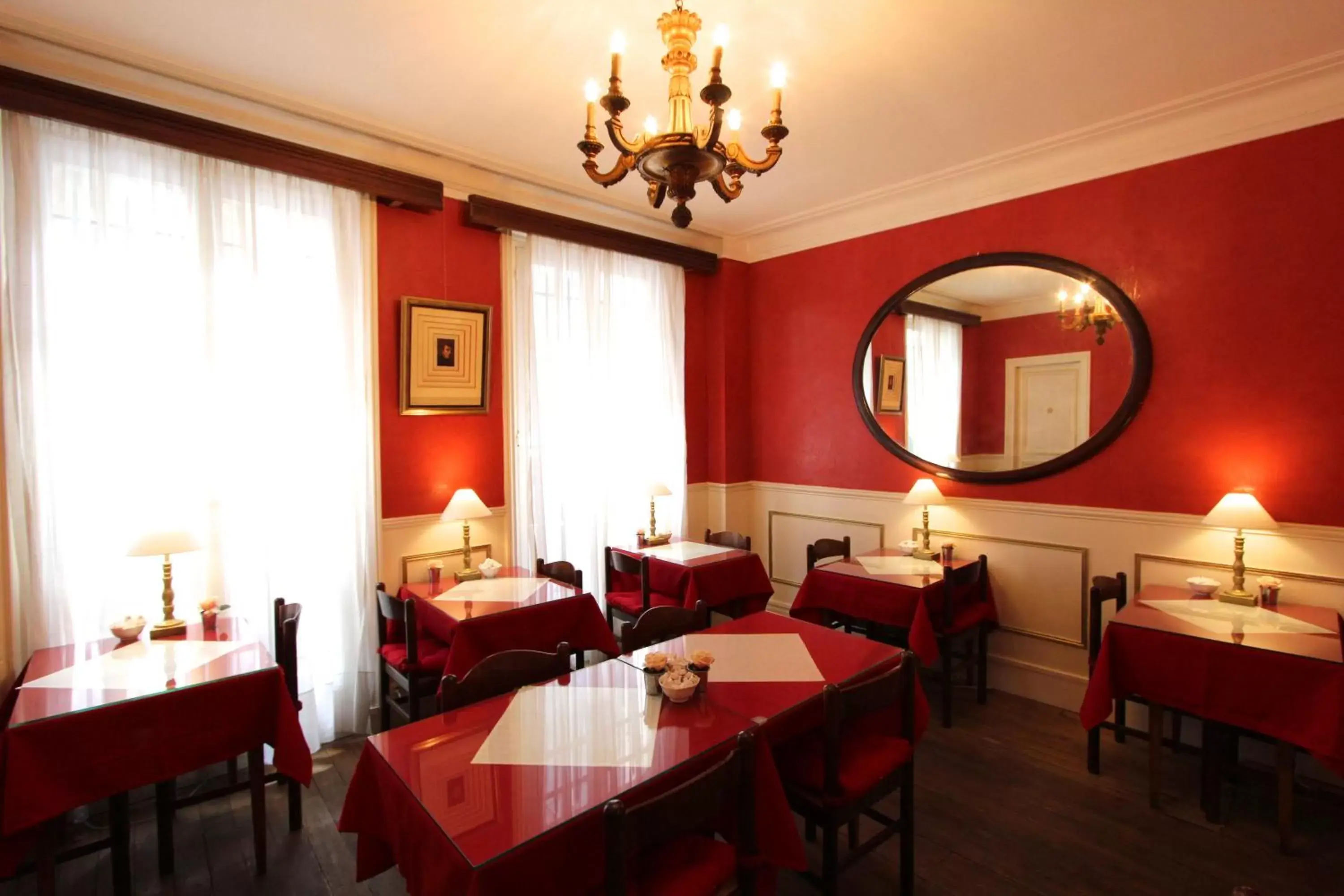 Buffet breakfast, Restaurant/Places to Eat in Hôtel Chopin