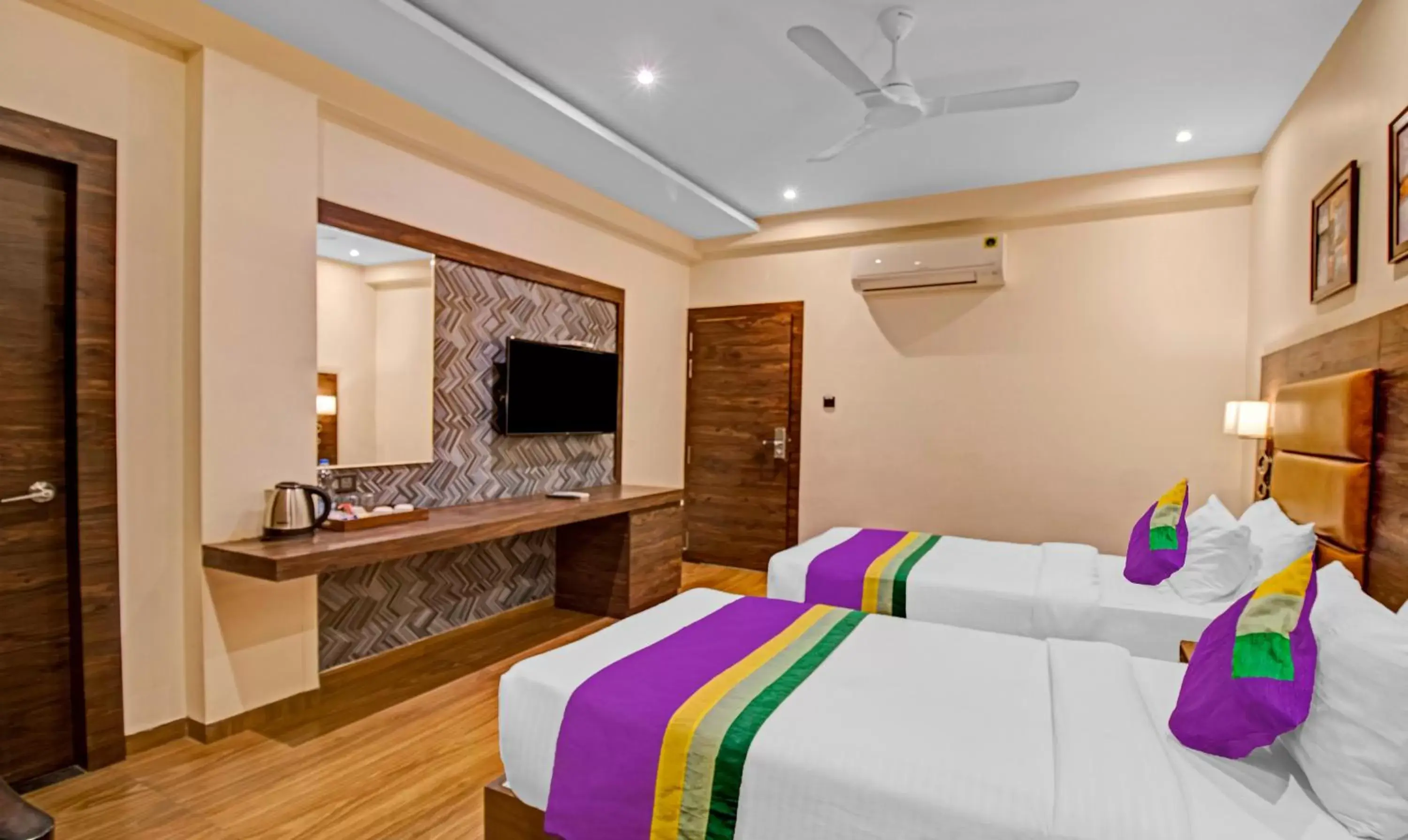 Photo of the whole room, Bed in Treebo Premium Median Inn Photo of the whole room, Bed in Treebo Premium Median Inn