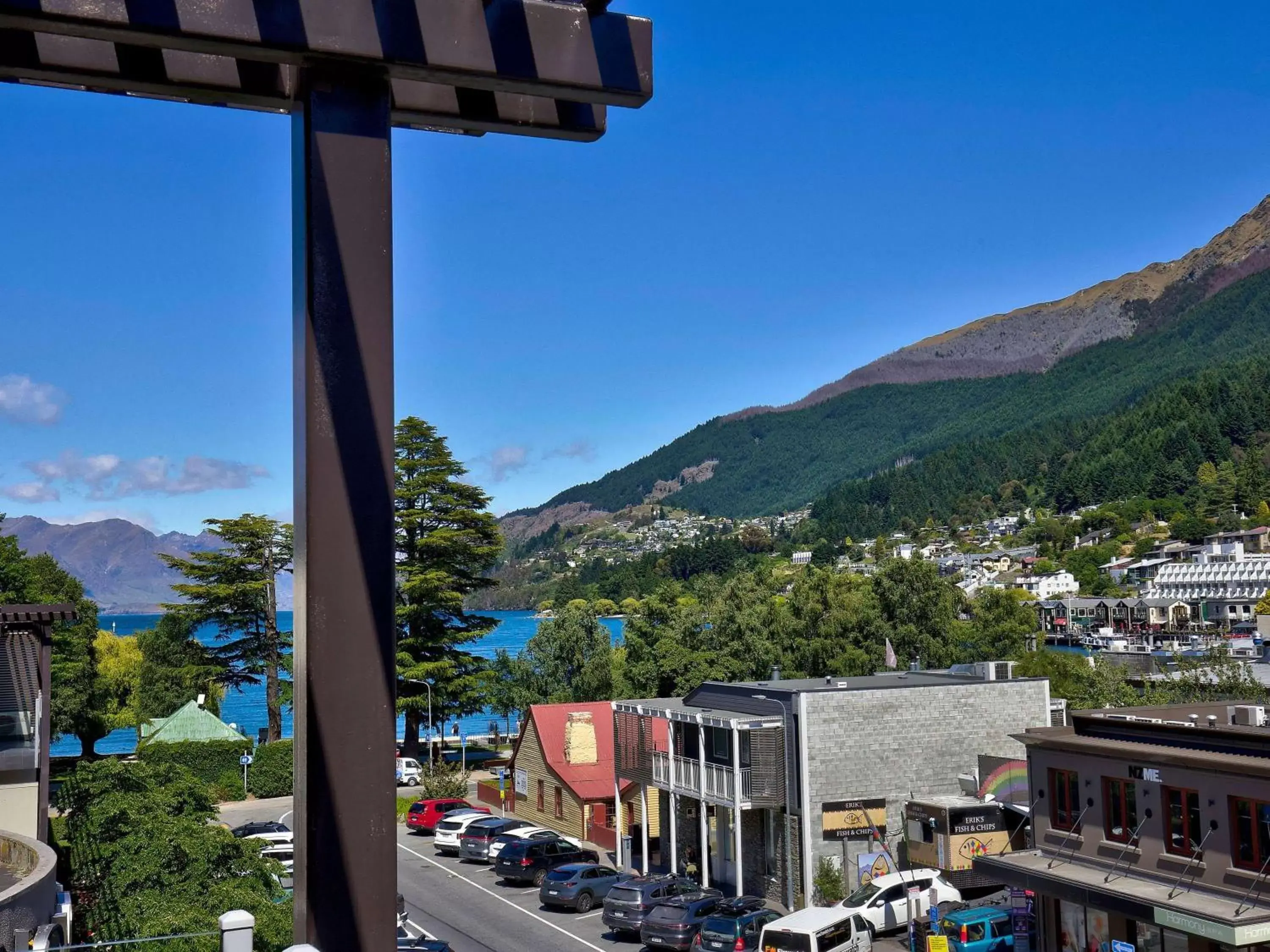 Bedroom, Mountain View in Novotel Queenstown Lakeside